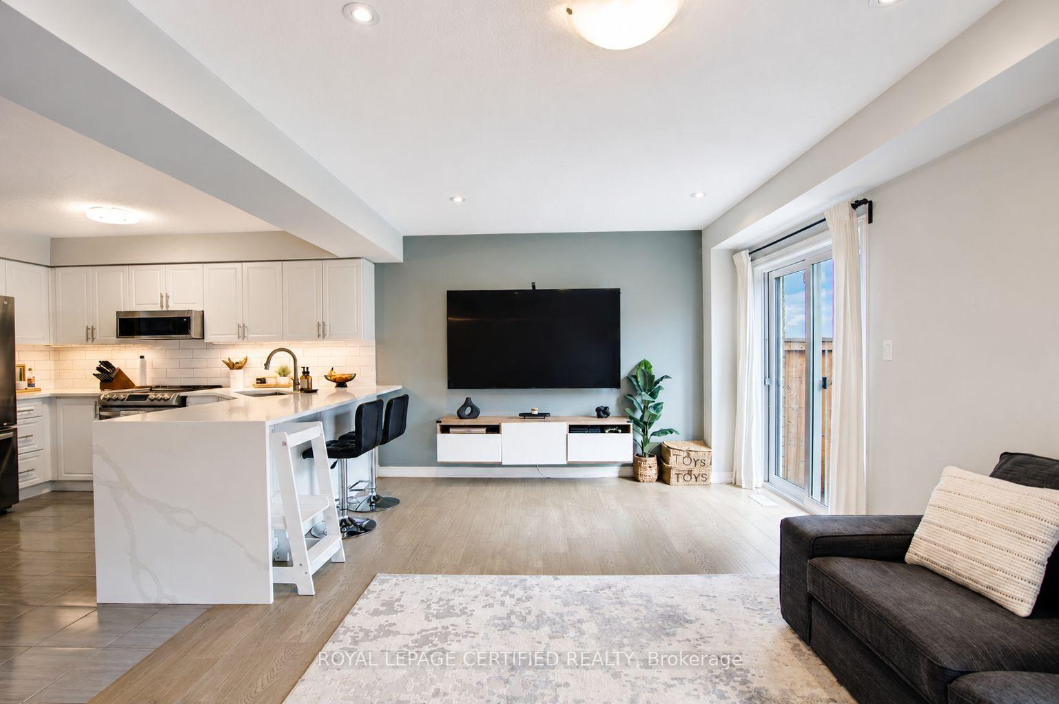 Photo 15 of 5 Bethune Avenue, Hamilton, Hannon — HOMEH