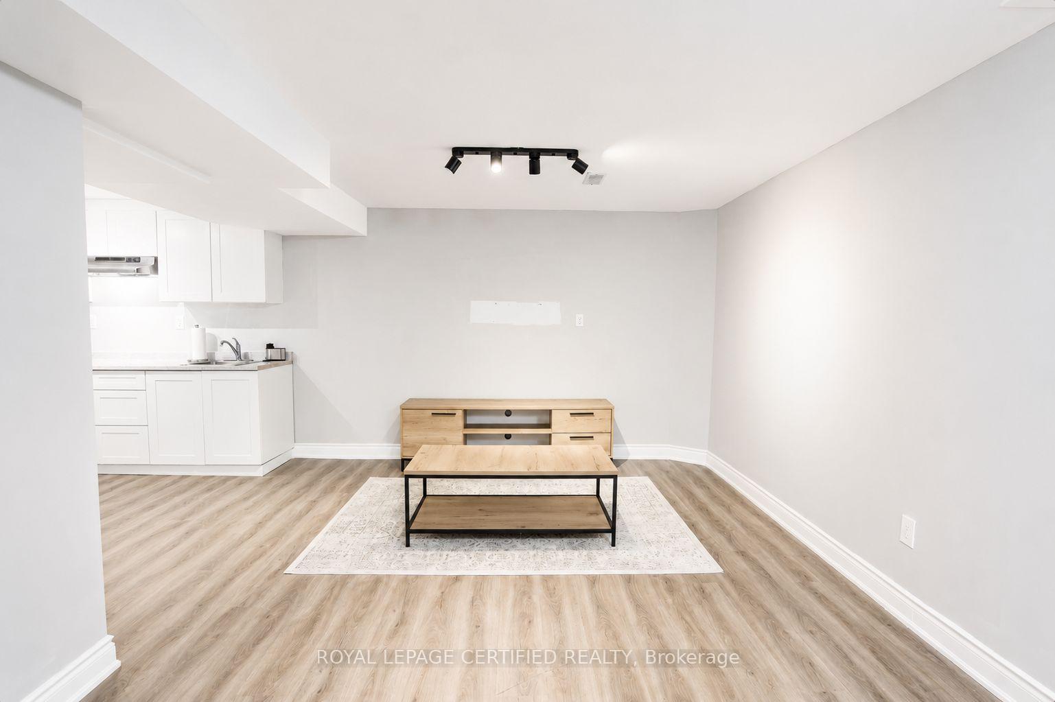 Photo 37 of 5 Bethune Avenue, Hamilton, Hannon — HOMEH