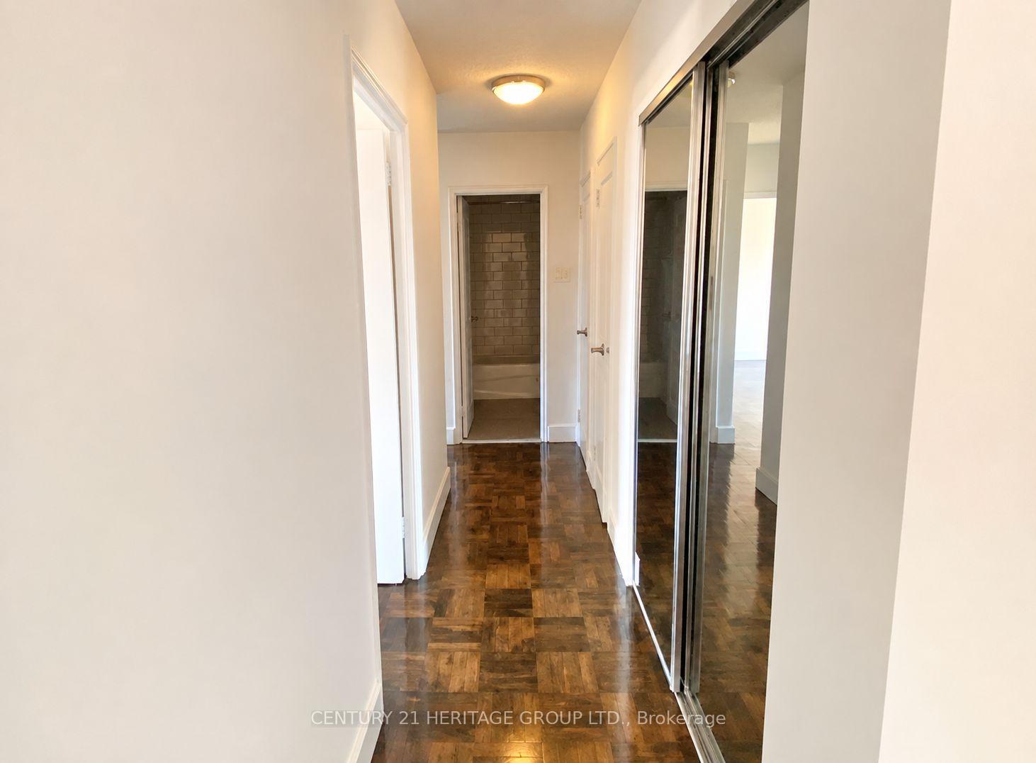 Photo 10 of Unit 307, 3101 Eglinton Avenue E, Scarborough, Scarborough Village — HOMEH