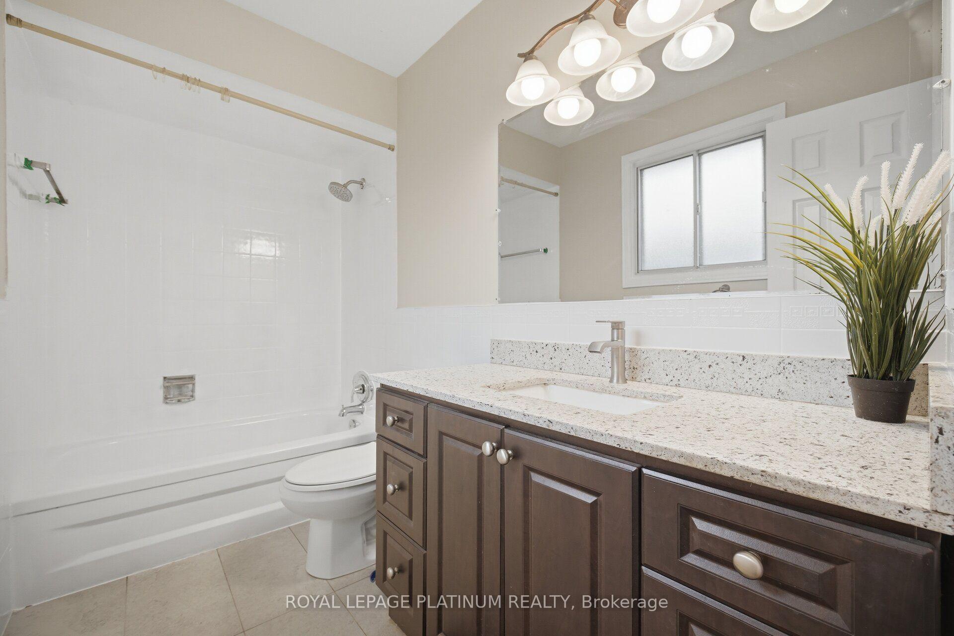 Photo 22 of 2542 Pollard Drive, Mississauga, Erindale — HOMEH