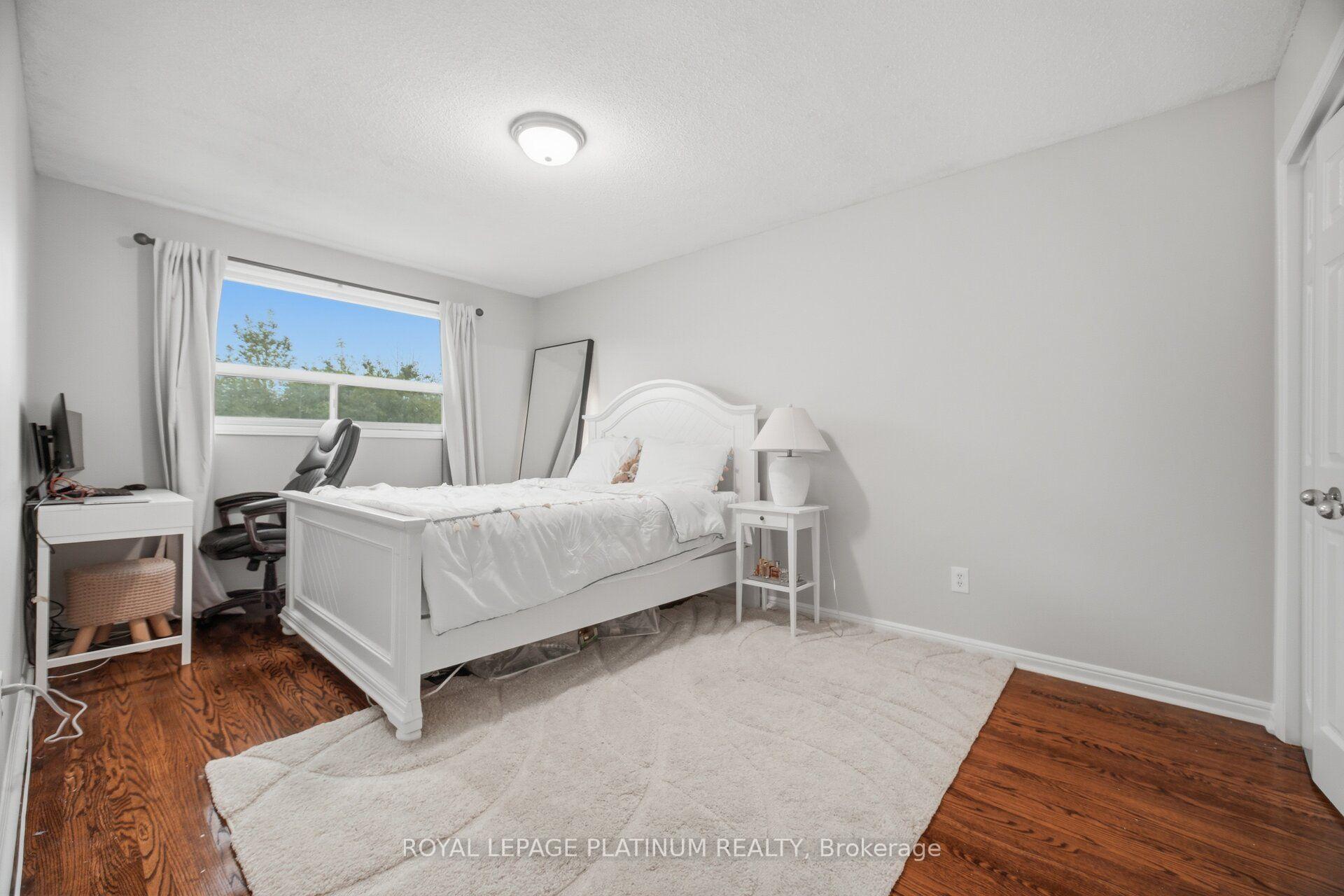 Photo 24 of 2542 Pollard Drive, Mississauga, Erindale — HOMEH