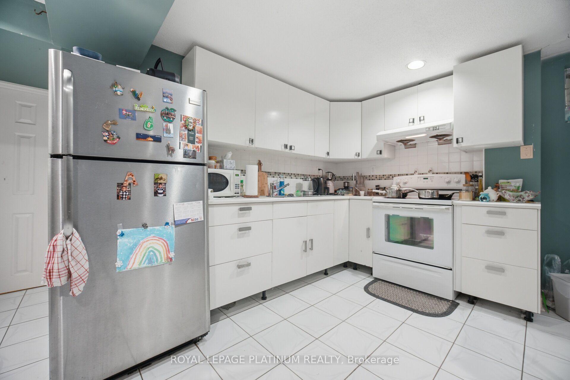 Photo 30 of 2542 Pollard Drive, Mississauga, Erindale — HOMEH