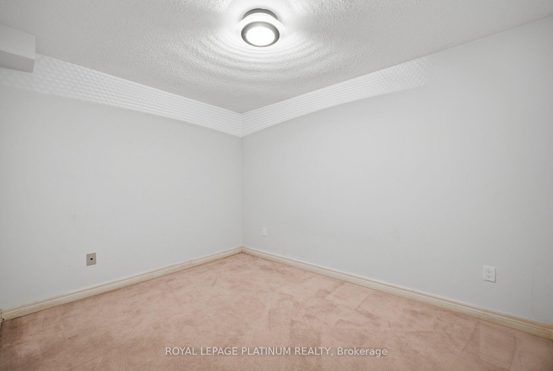Photo 35 of 2542 Pollard Drive, Mississauga, Erindale — HOMEH