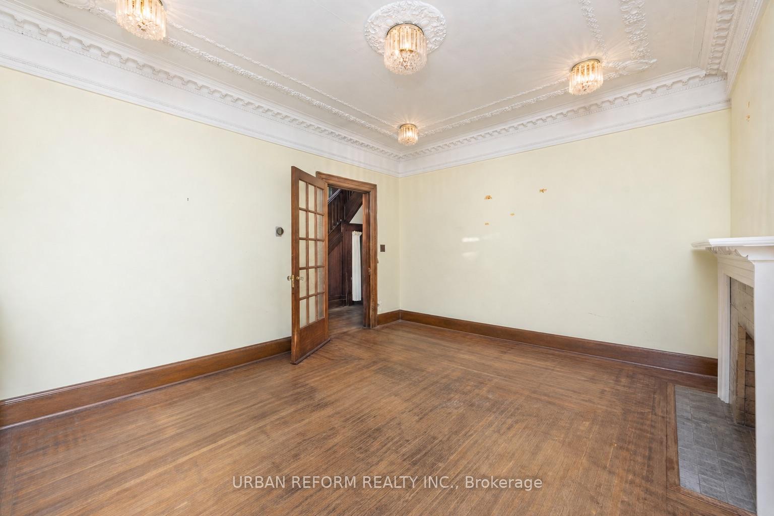 Photo 8 of 197 De Grassi Street, Toronto, South Riverdale — HOMEH