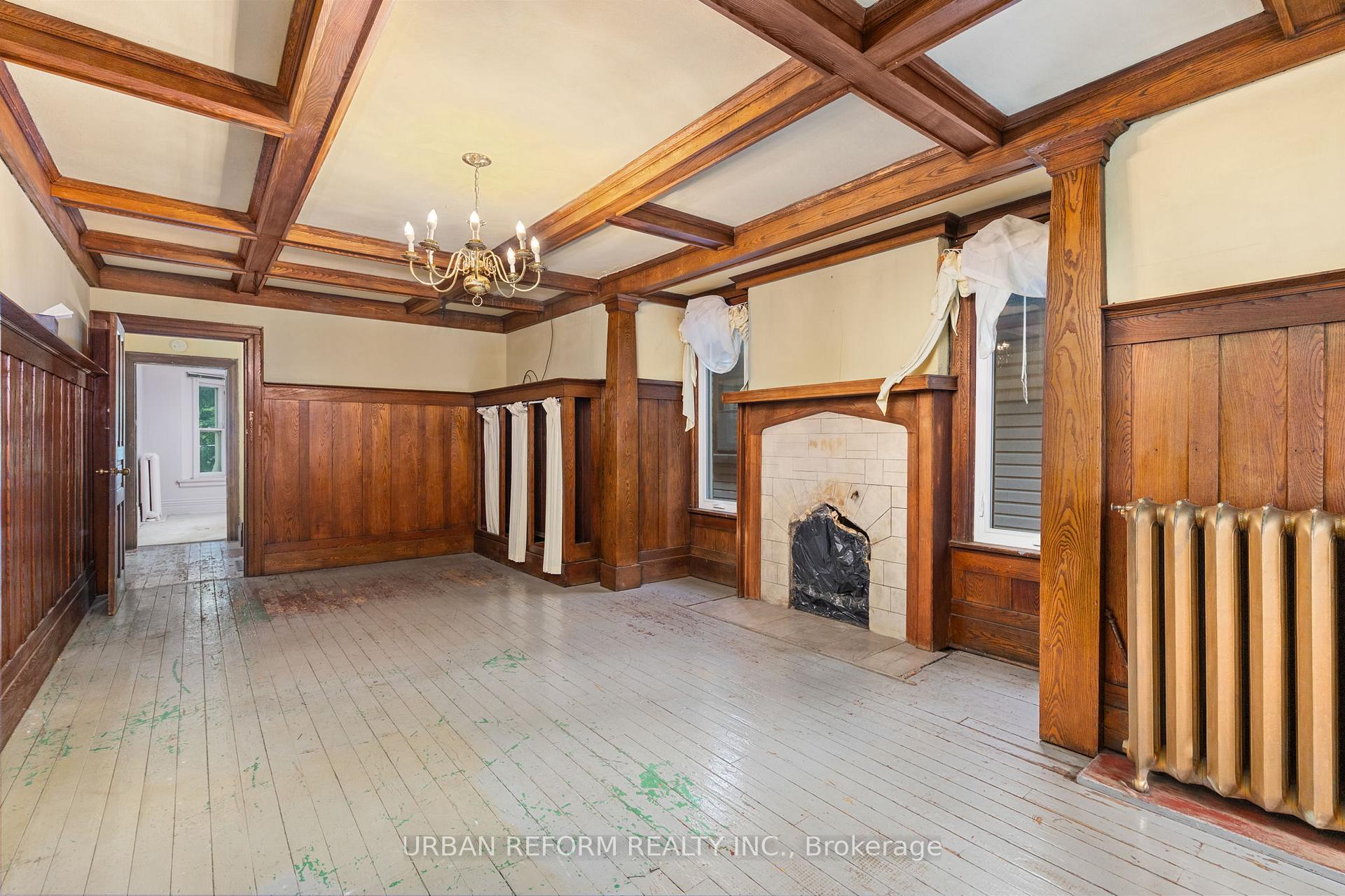 Photo 17 of 197 De Grassi Street, Toronto, South Riverdale — HOMEH