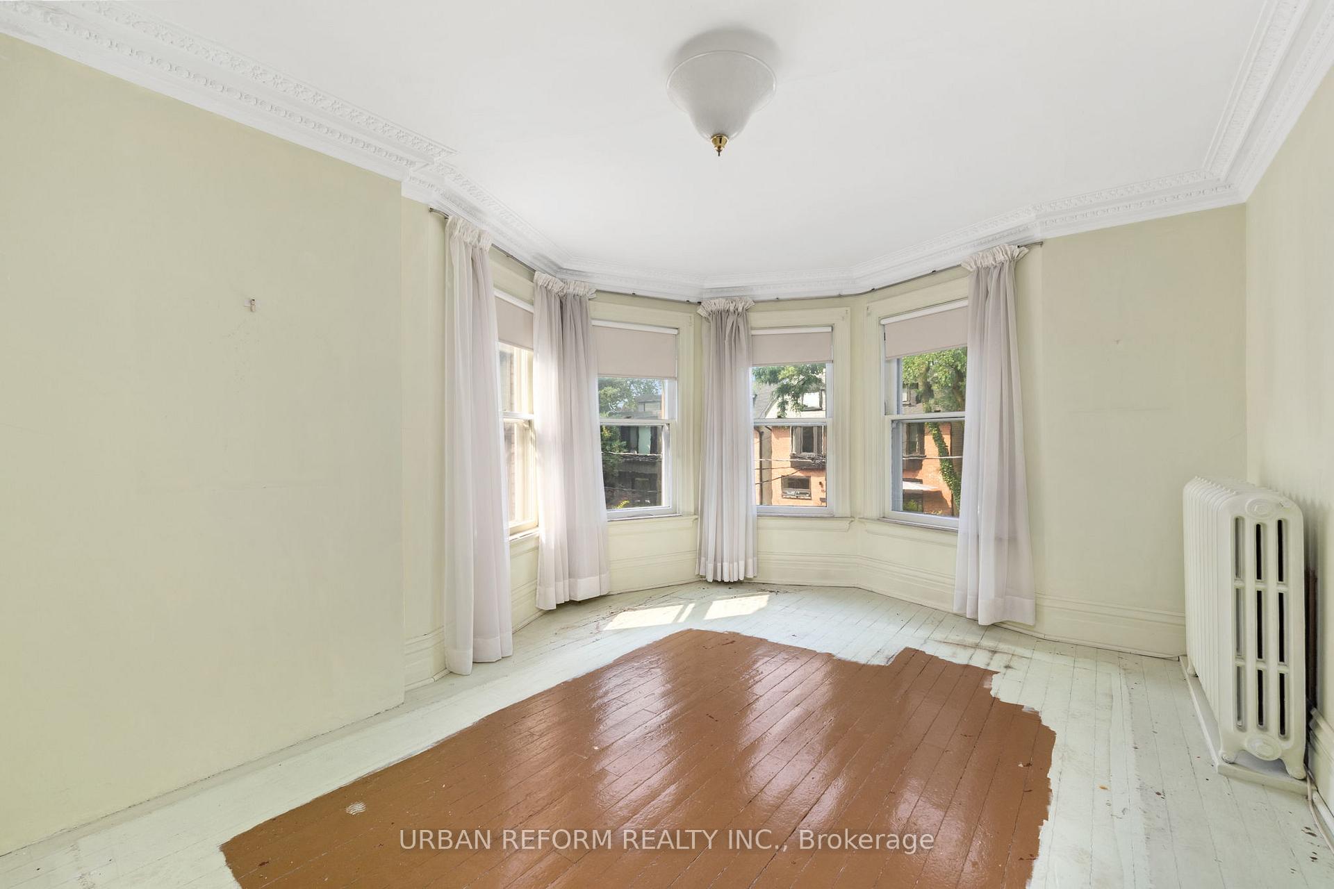 Photo 18 of 197 De Grassi Street, Toronto, South Riverdale — HOMEH