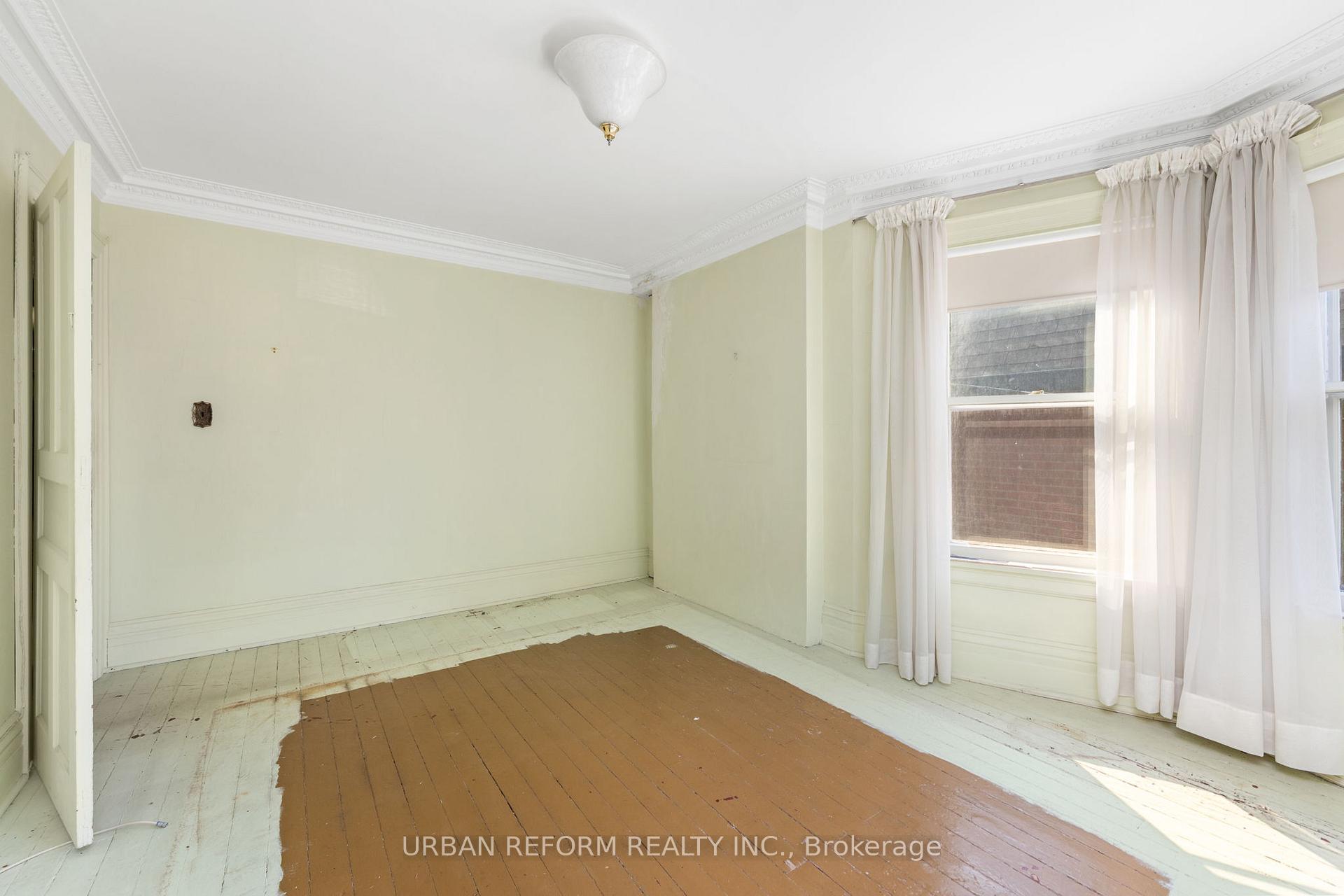 Photo 20 of 197 De Grassi Street, Toronto, South Riverdale — HOMEH