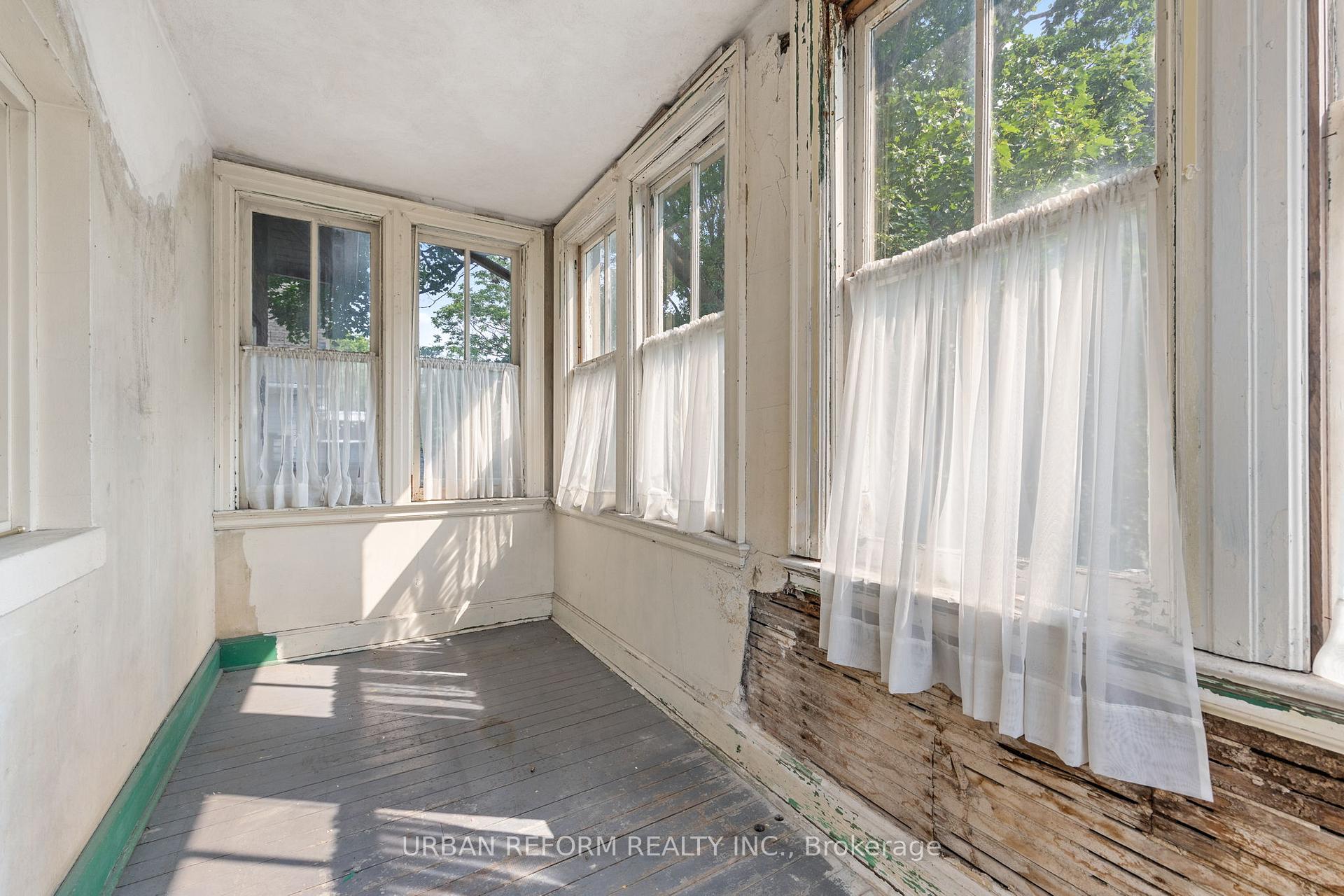 Photo 27 of 197 De Grassi Street, Toronto, South Riverdale — HOMEH