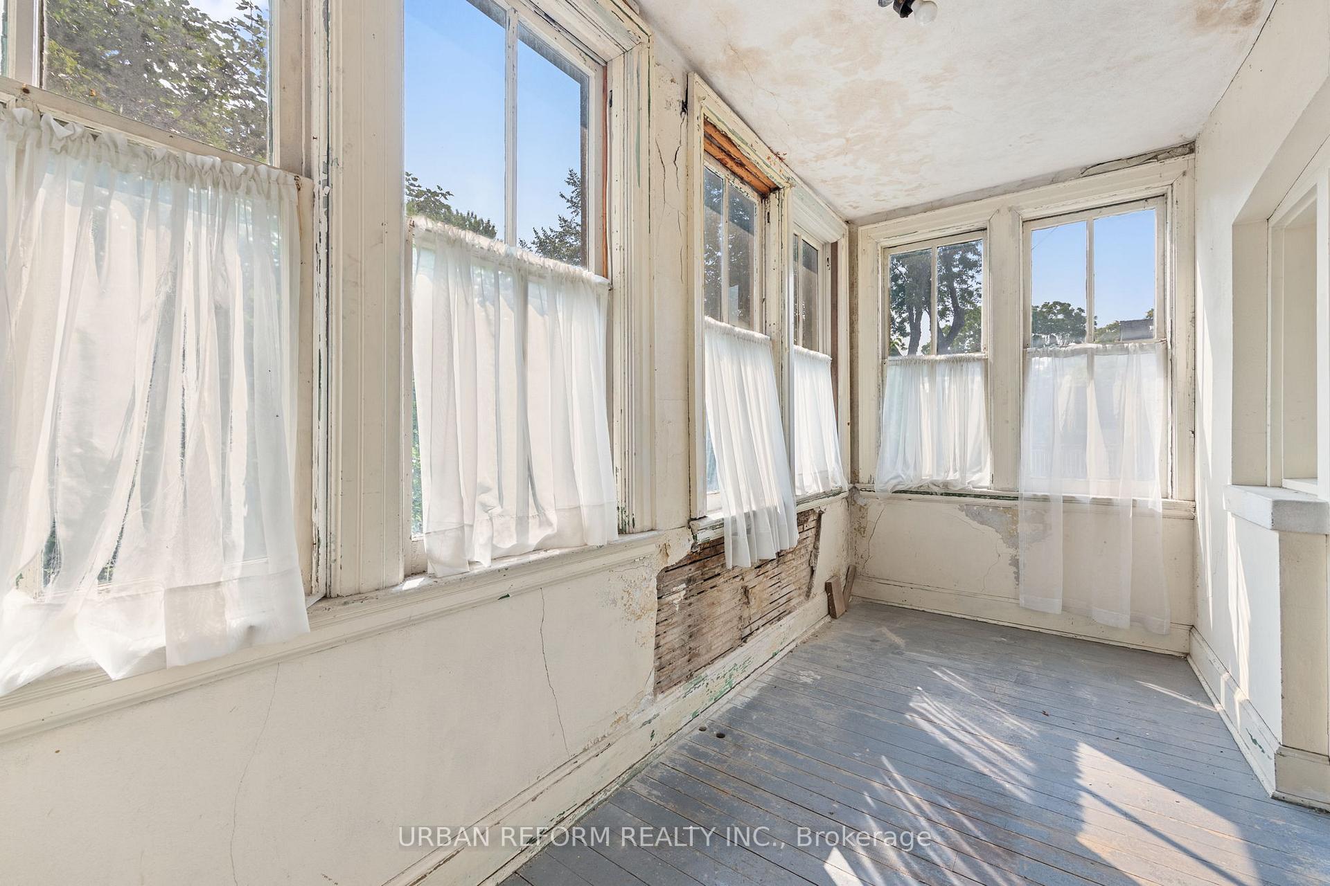 Photo 28 of 197 De Grassi Street, Toronto, South Riverdale — HOMEH