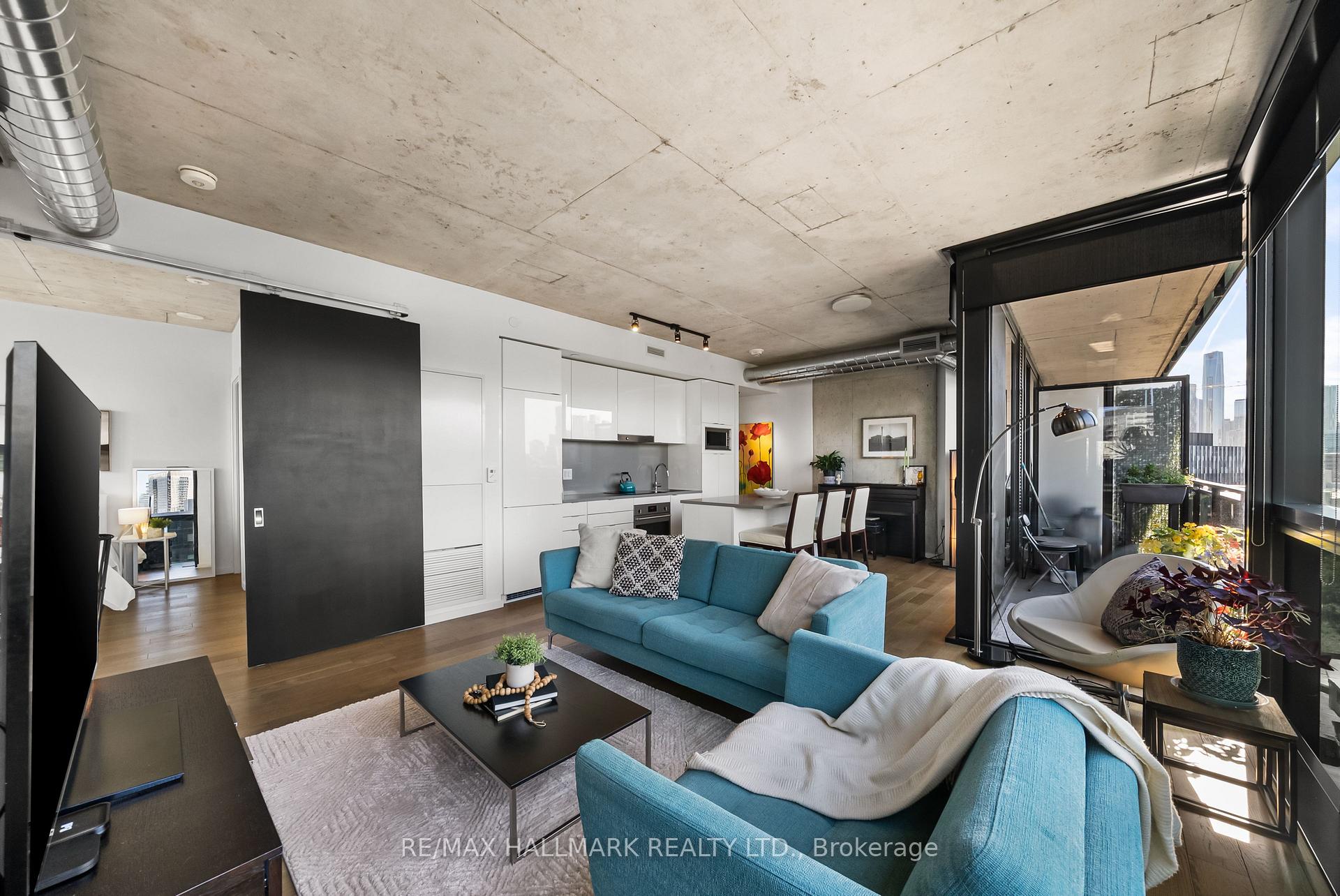 Photo 7 of Unit 709, 21 Lawren Harris Square, Toronto, Moss Park — HOMEH