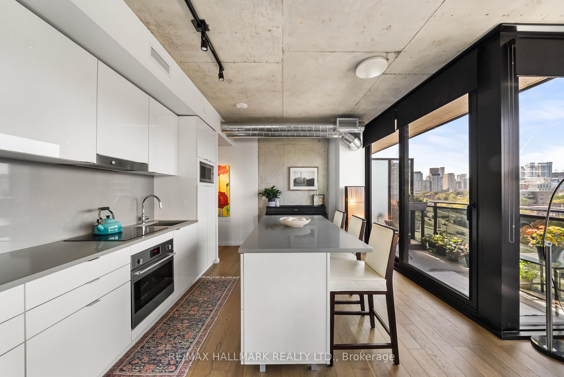 Photo 14 of Unit 709, 21 Lawren Harris Square, Toronto, Moss Park — HOMEH
