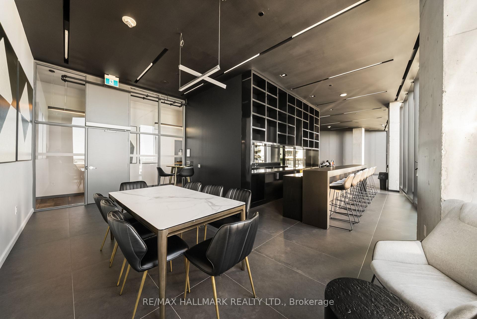 Photo 33 of Unit 709, 21 Lawren Harris Square, Toronto, Moss Park — HOMEH