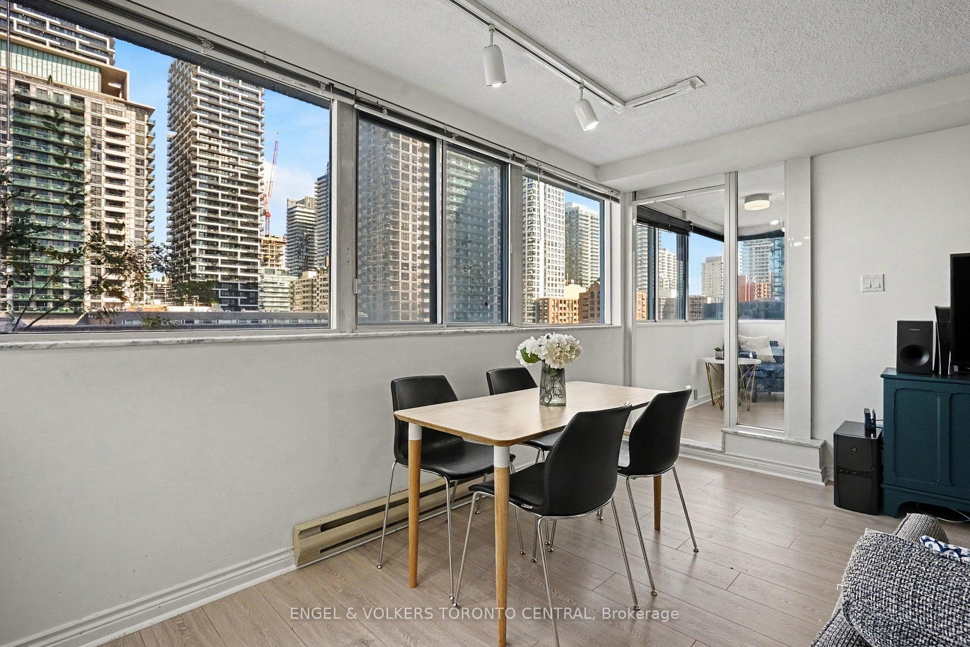Photo 8 of Unit 601, 7 Broadway Avenue, Toronto, Mount Pleasant West — HOMEH