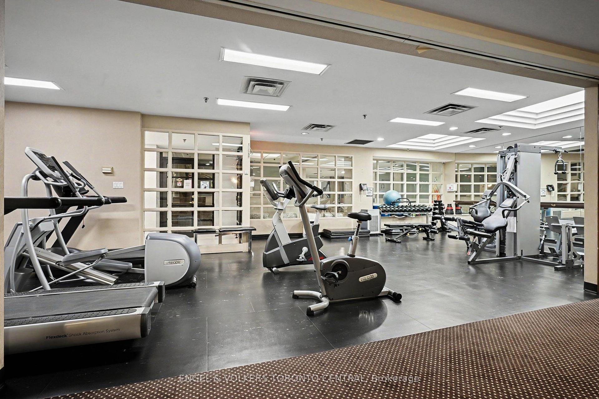 Photo 15 of Unit 601, 7 Broadway Avenue, Toronto, Mount Pleasant West — HOMEH