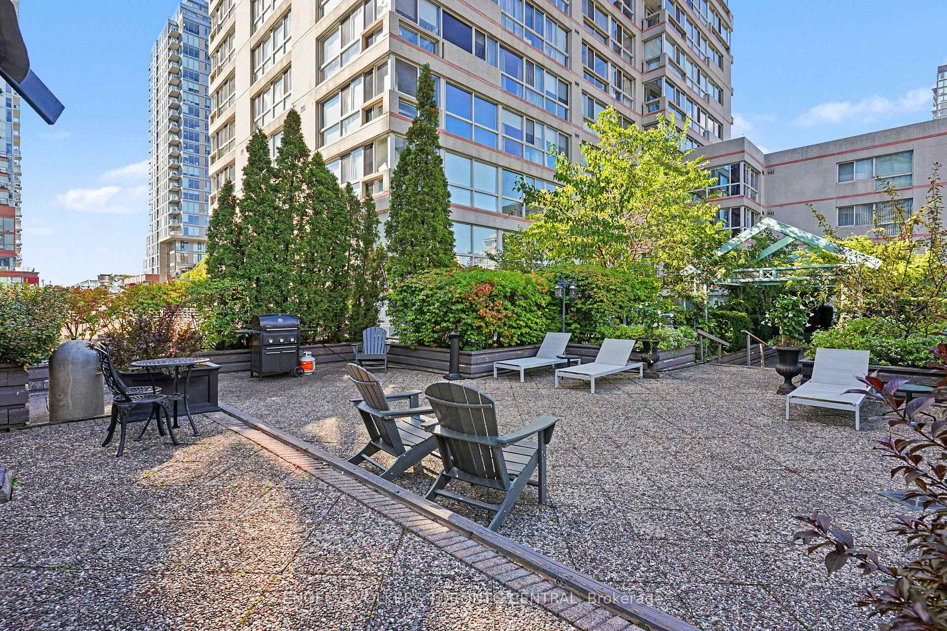 Photo 16 of Unit 601, 7 Broadway Avenue, Toronto, Mount Pleasant West — HOMEH