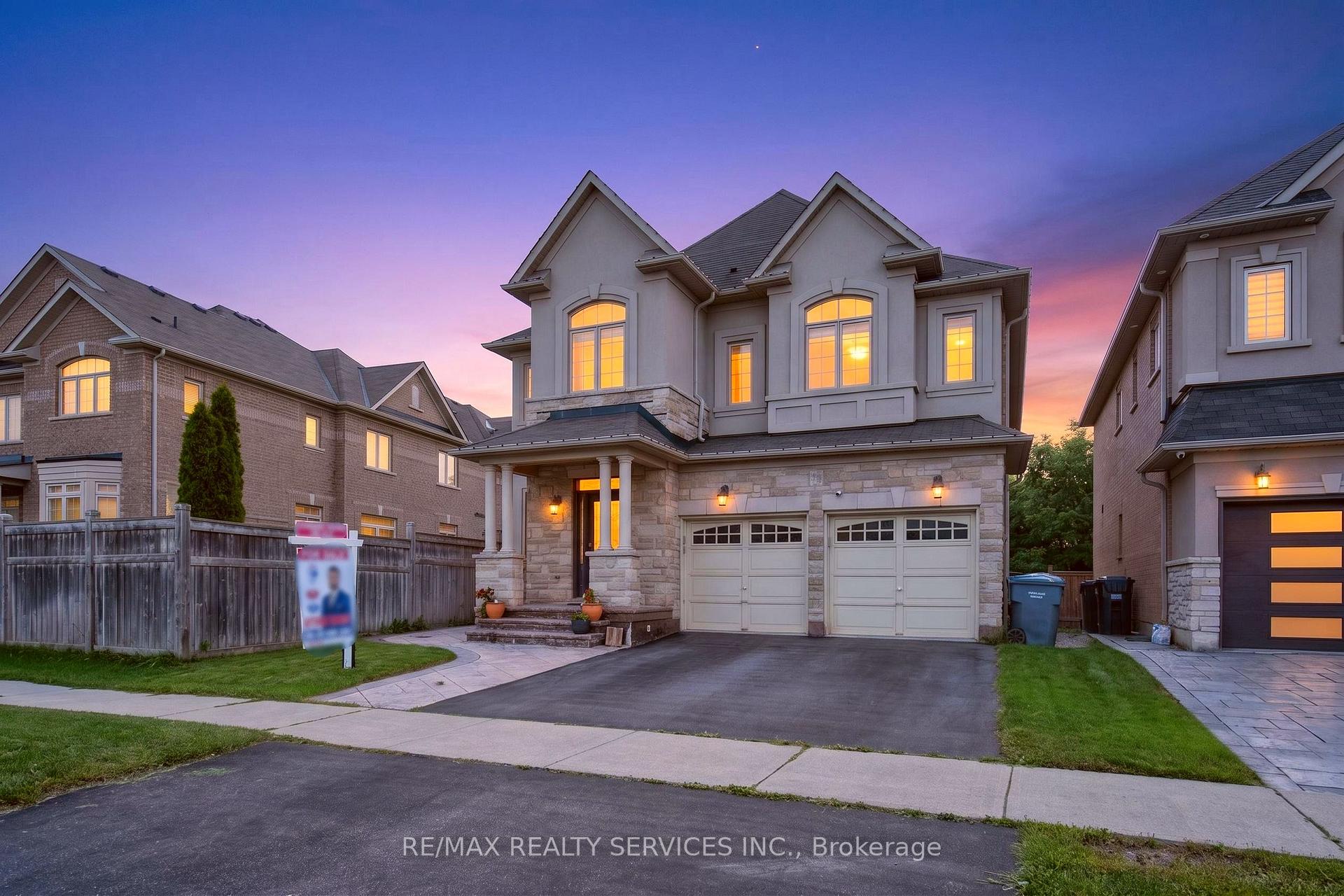 Front of 15 Bonnie Braes Drive