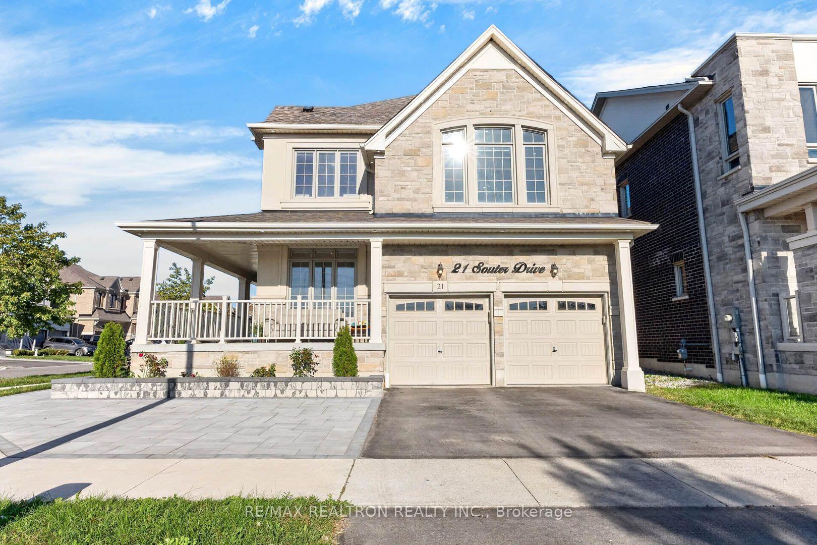 Photo 2 of 21 Souter Drive, Whitby, Rural Whitby — HOMEH
