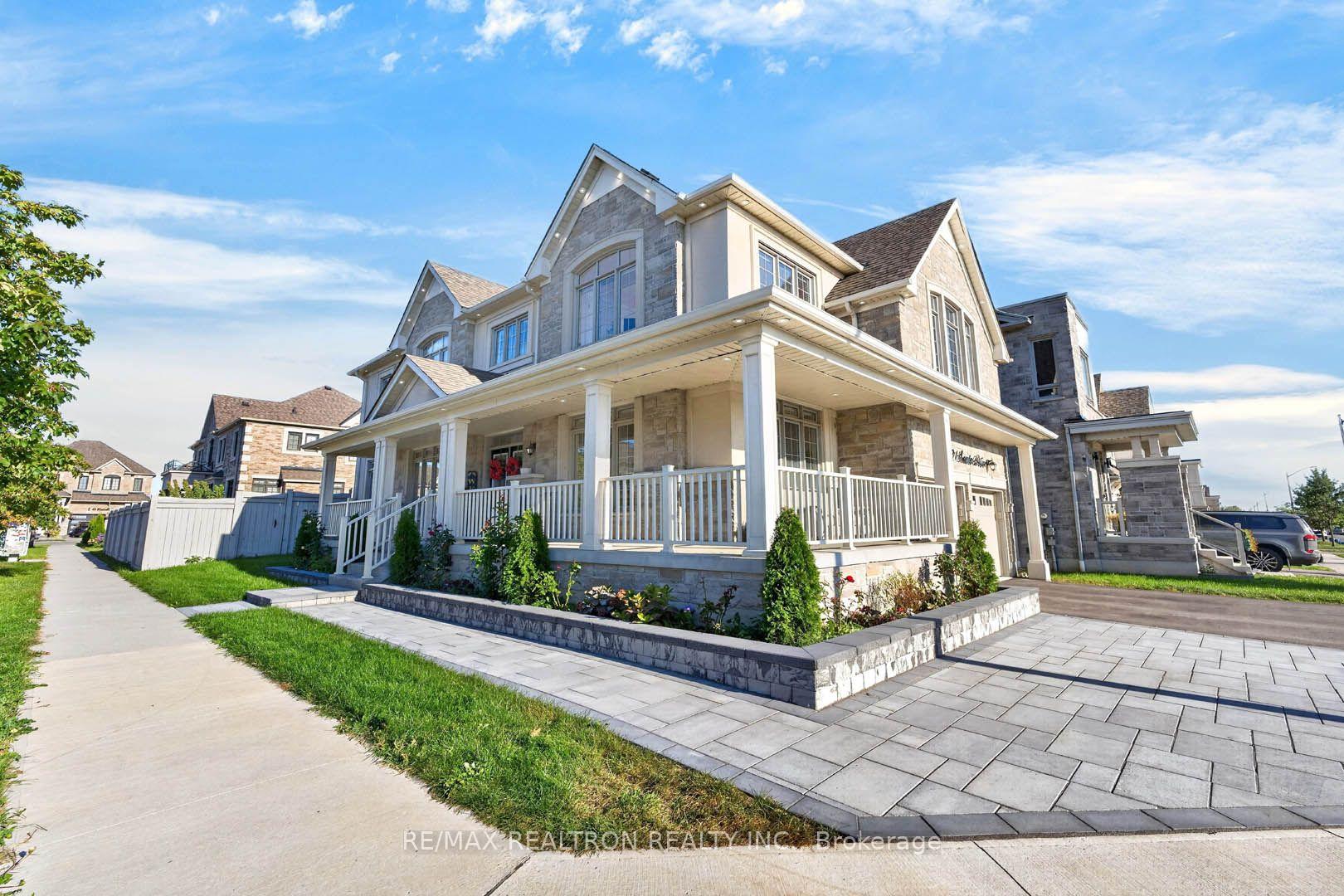 Photo 3 of 21 Souter Drive, Whitby, Rural Whitby — HOMEH