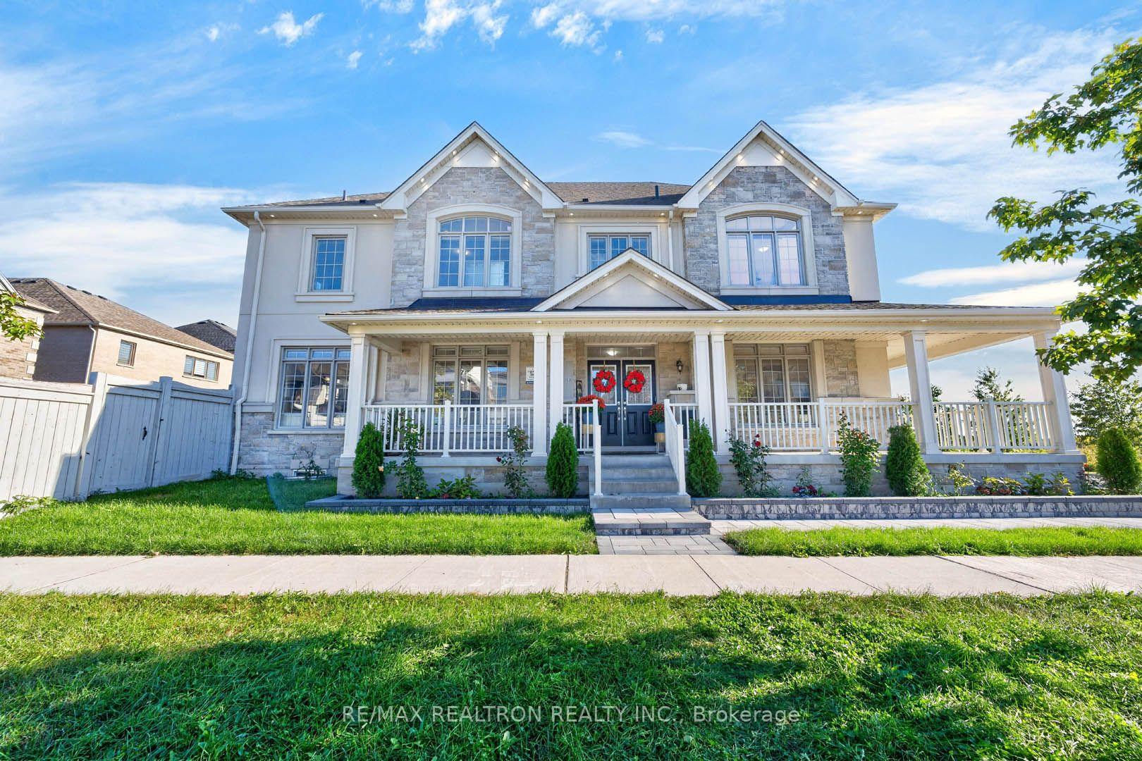 Photo 5 of 21 Souter Drive, Whitby, Rural Whitby — HOMEH