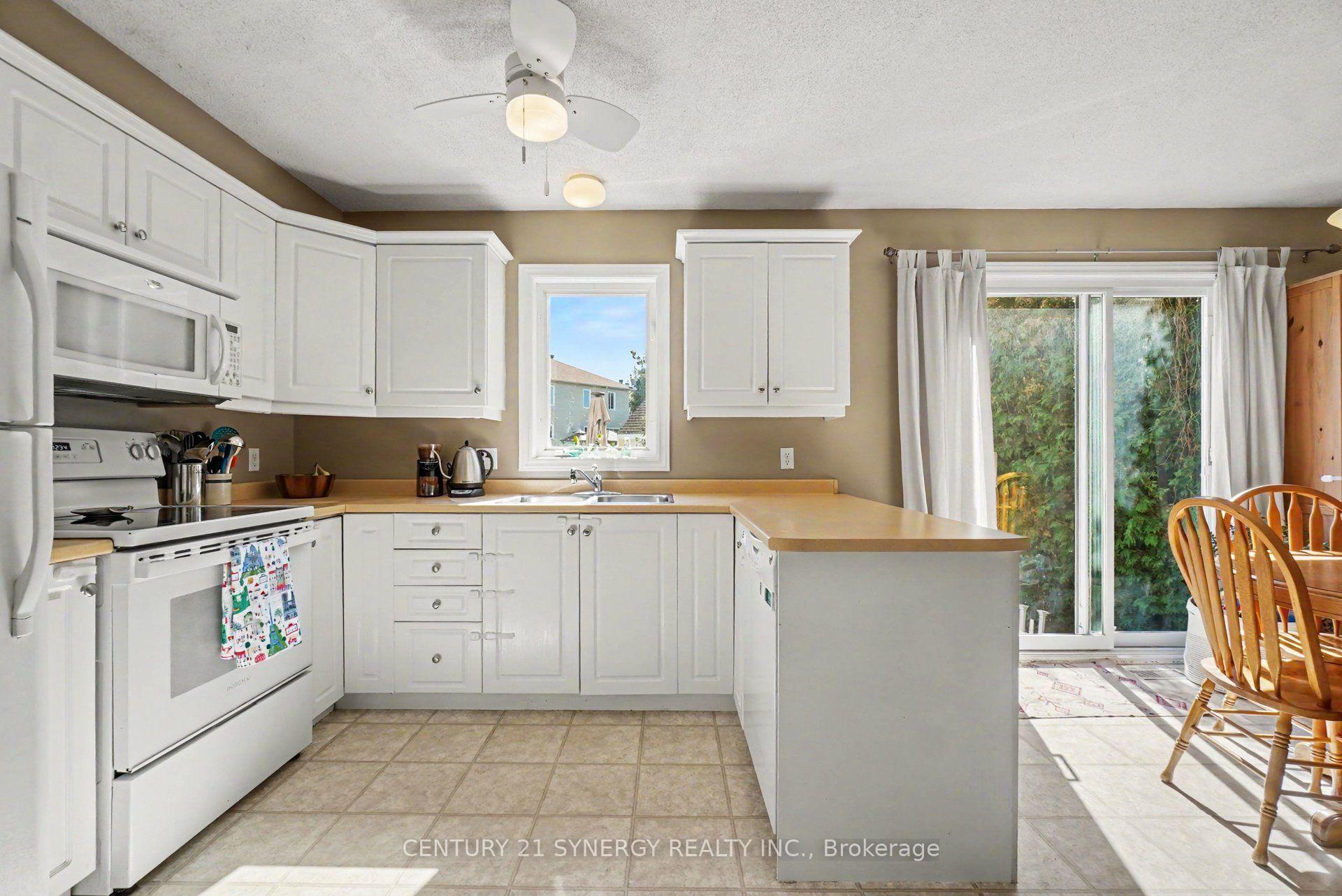 Photo 8 of 63 Lafleche Boulevard, Casselman, Casselman — HOMEH