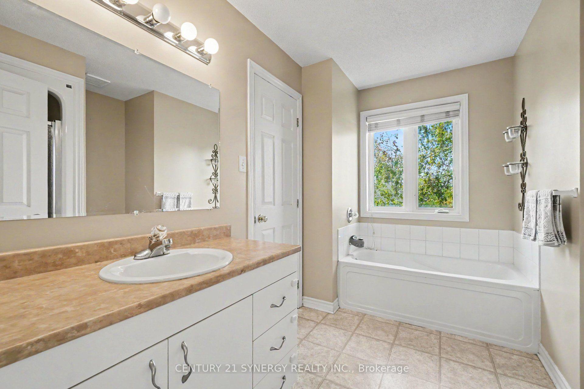 Photo 16 of 63 Lafleche Boulevard, Casselman, Casselman — HOMEH