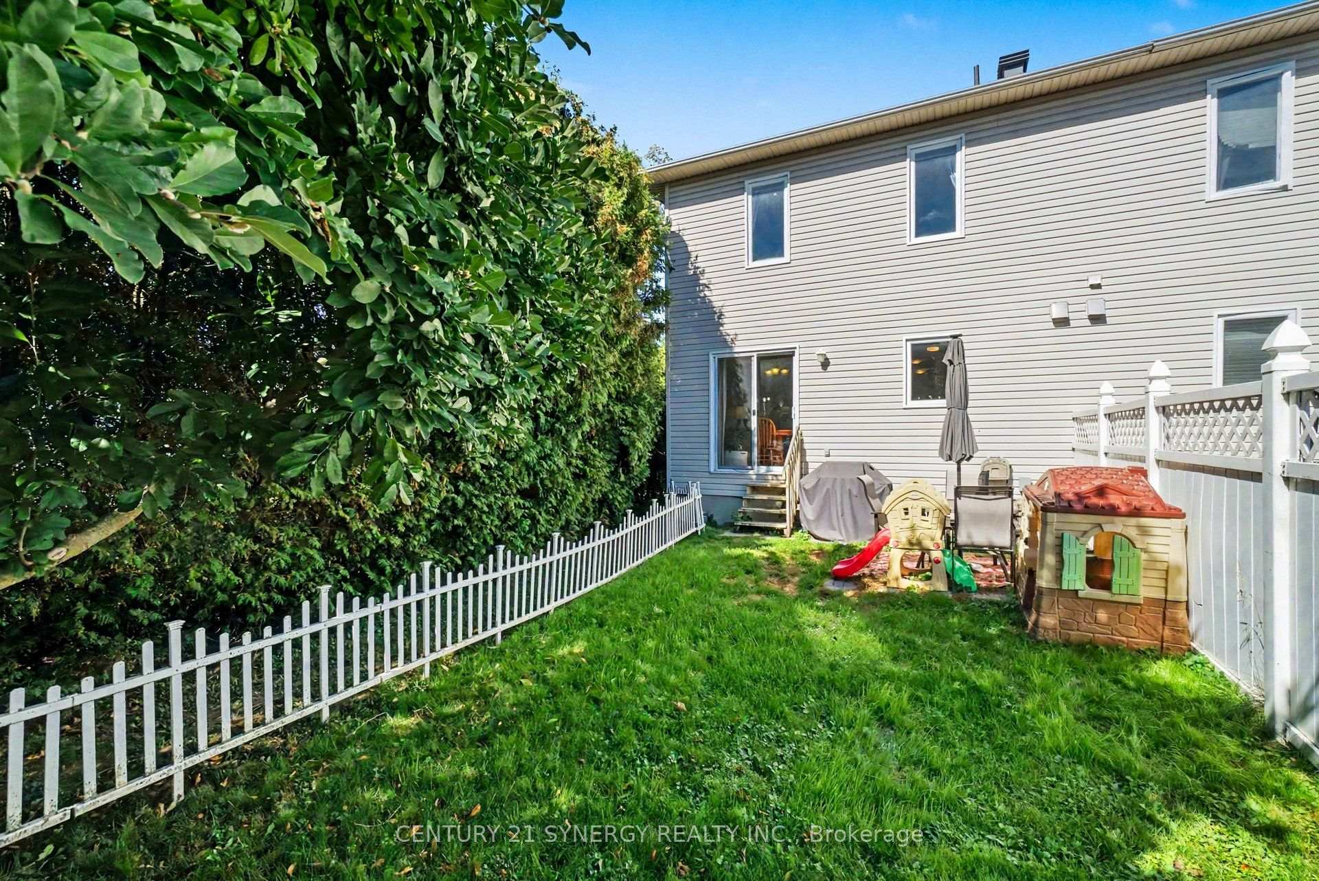 Photo 22 of 63 Lafleche Boulevard, Casselman, Casselman — HOMEH