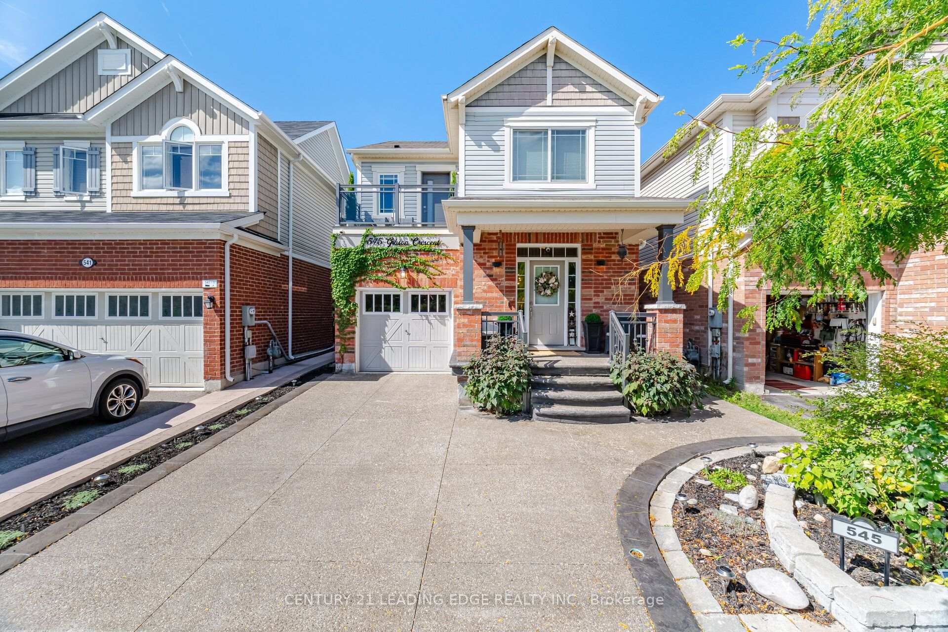 Photo of 545 Gibson Crescent