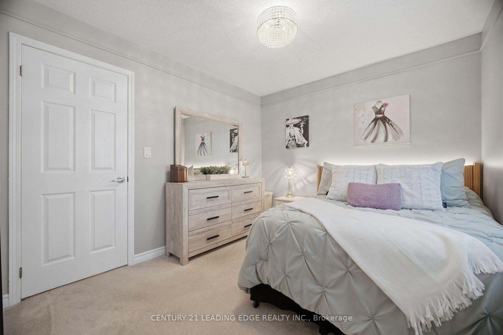 Photo 72 of 545 Gibson Crescent, Milton, Coates — HOMEH