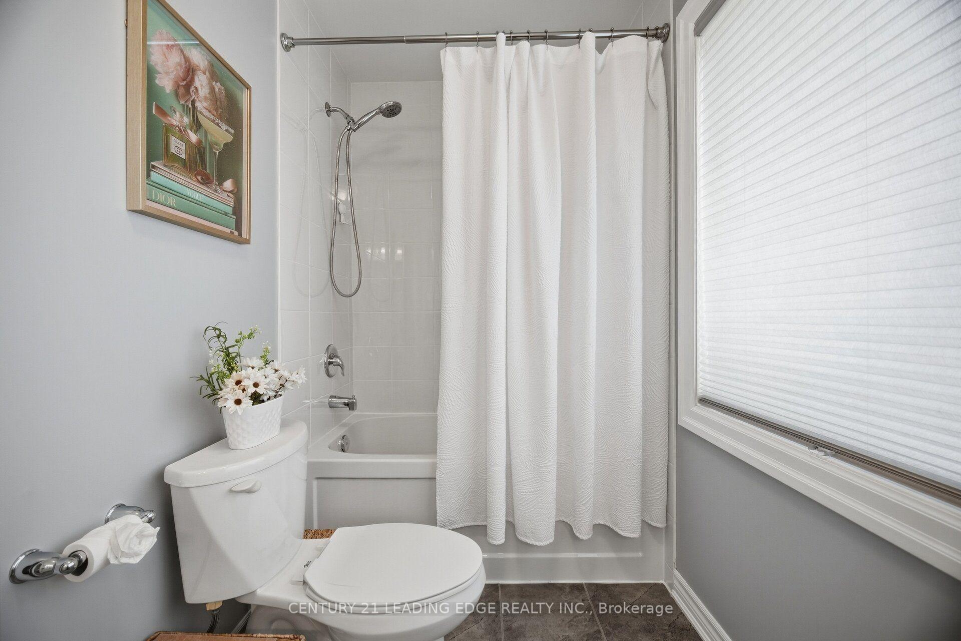 Photo 78 of 545 Gibson Crescent, Milton, Coates — HOMEH