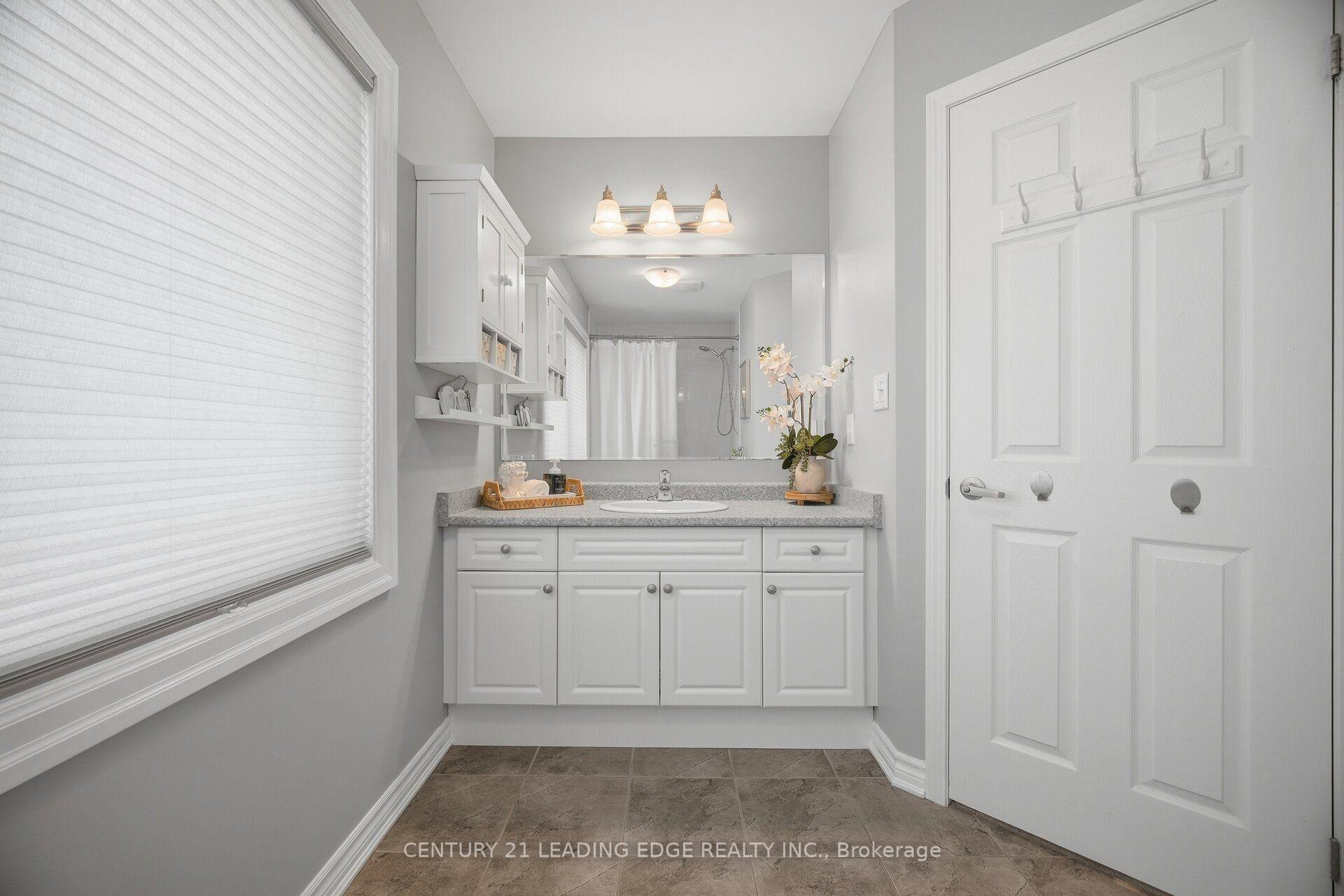 Photo 80 of 545 Gibson Crescent, Milton, Coates — HOMEH