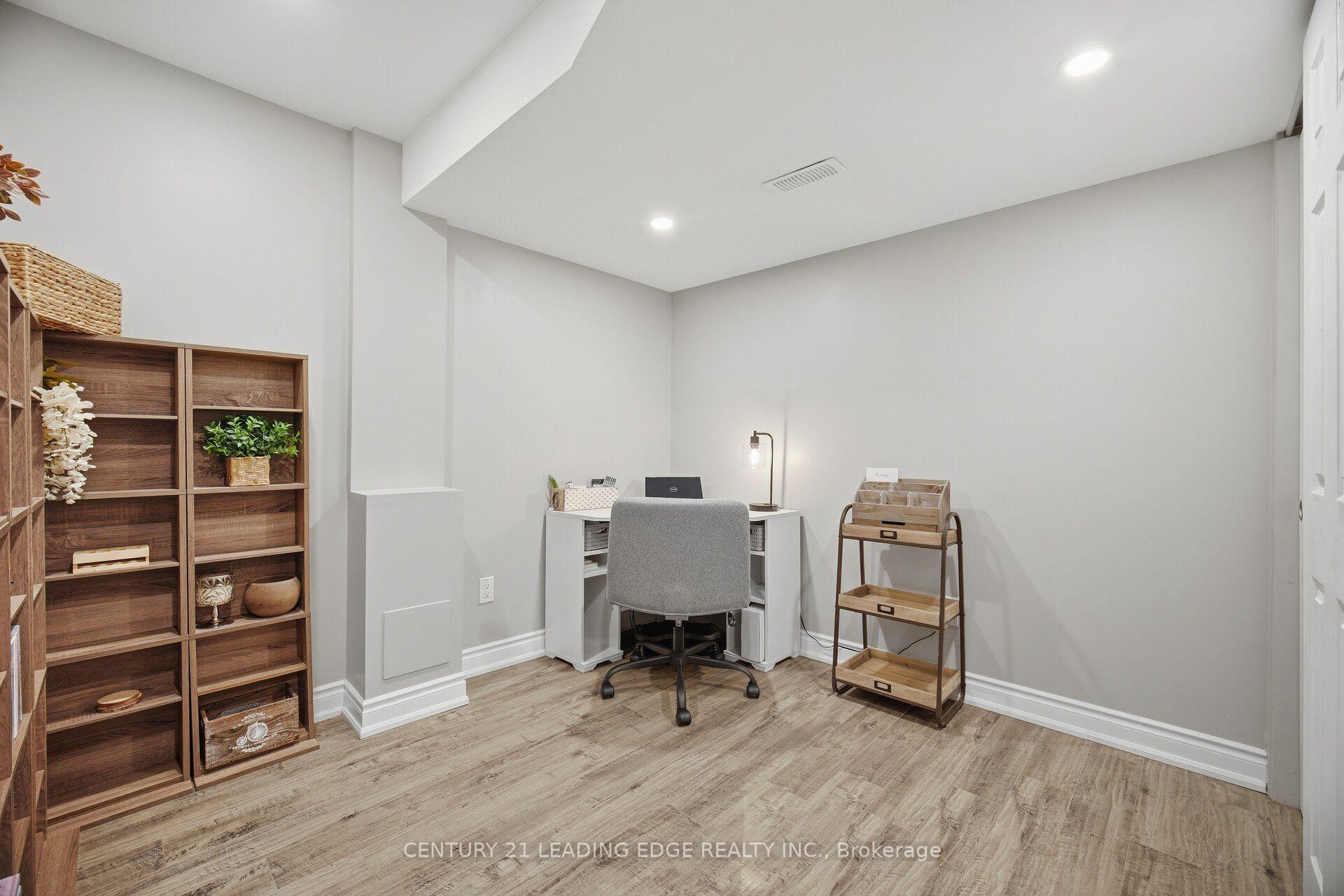 Photo 95 of 545 Gibson Crescent, Milton, Coates — HOMEH