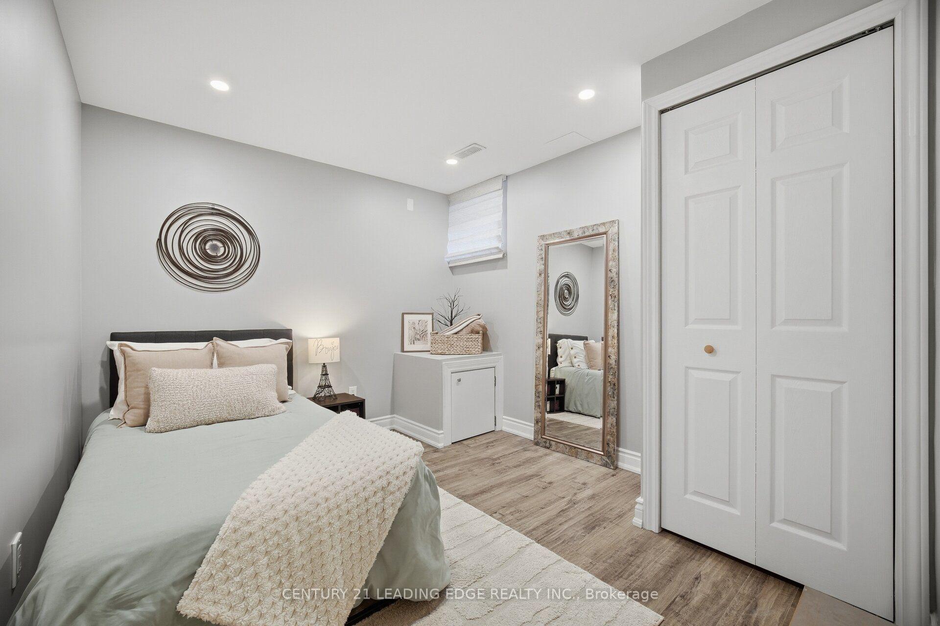 Photo 97 of 545 Gibson Crescent, Milton, Coates — HOMEH