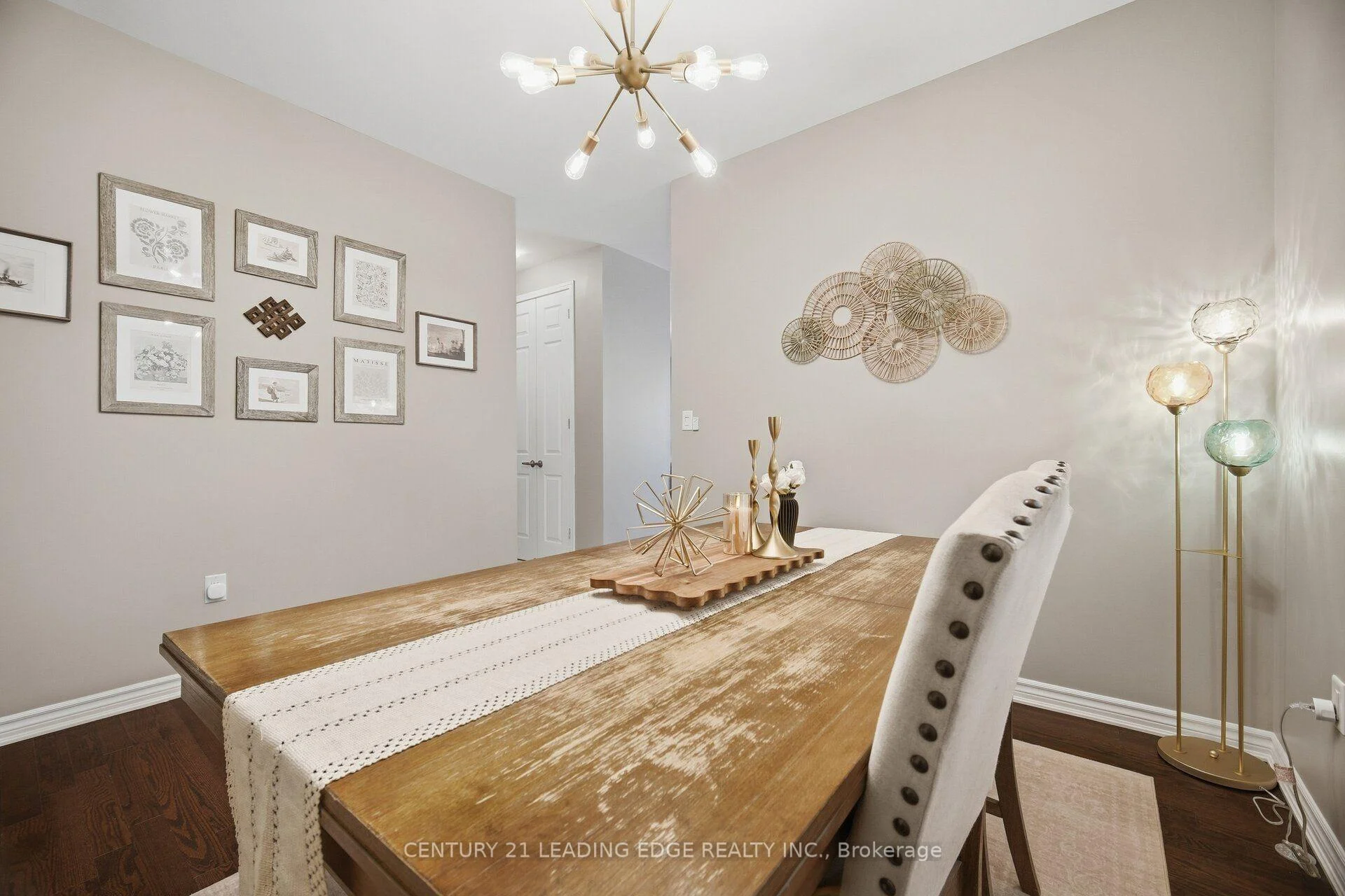 Photo 13 of 545 Gibson Crescent, Milton, Coates — HOMEH