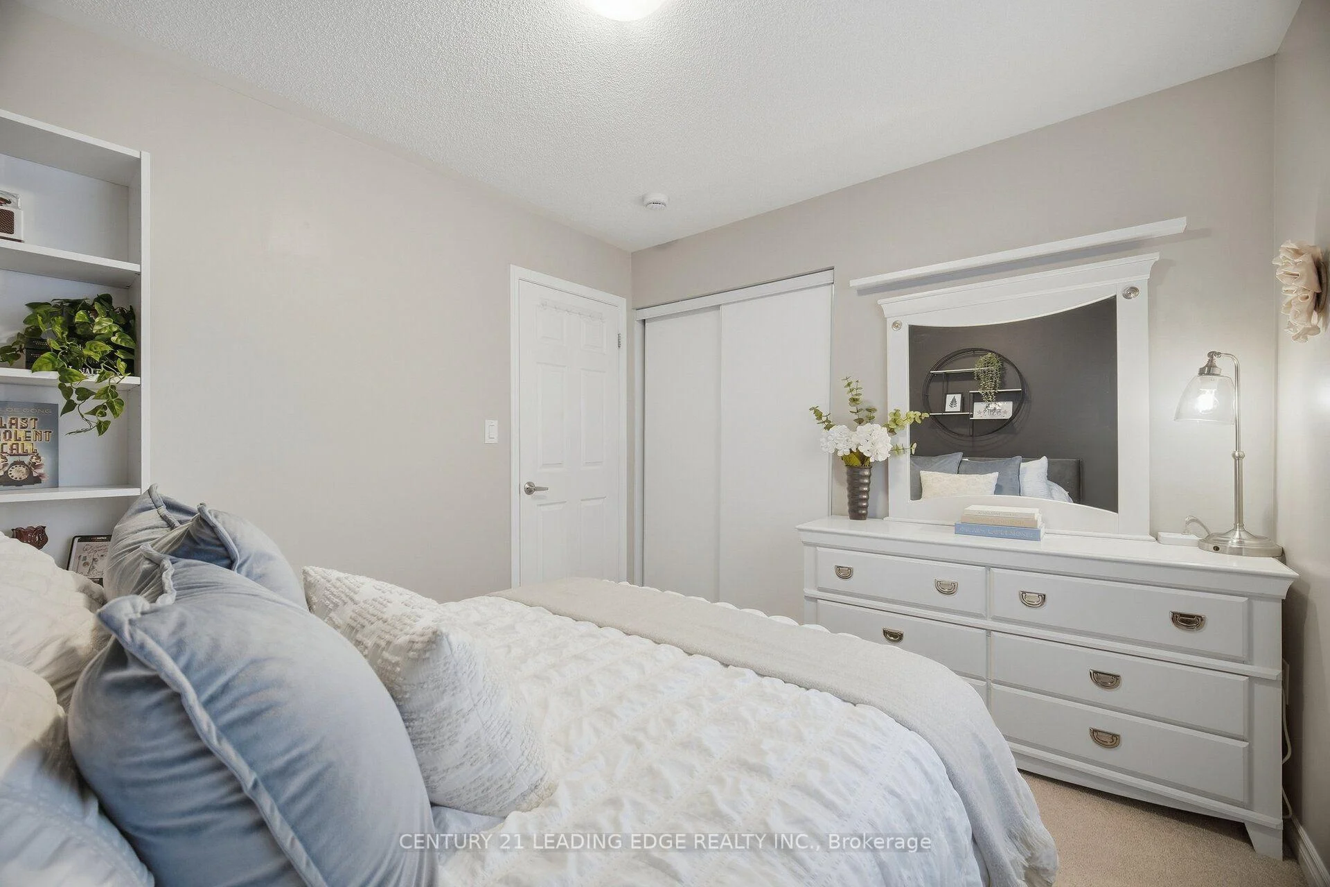 Photo 43 of 545 Gibson Crescent, Milton, Coates — HOMEH