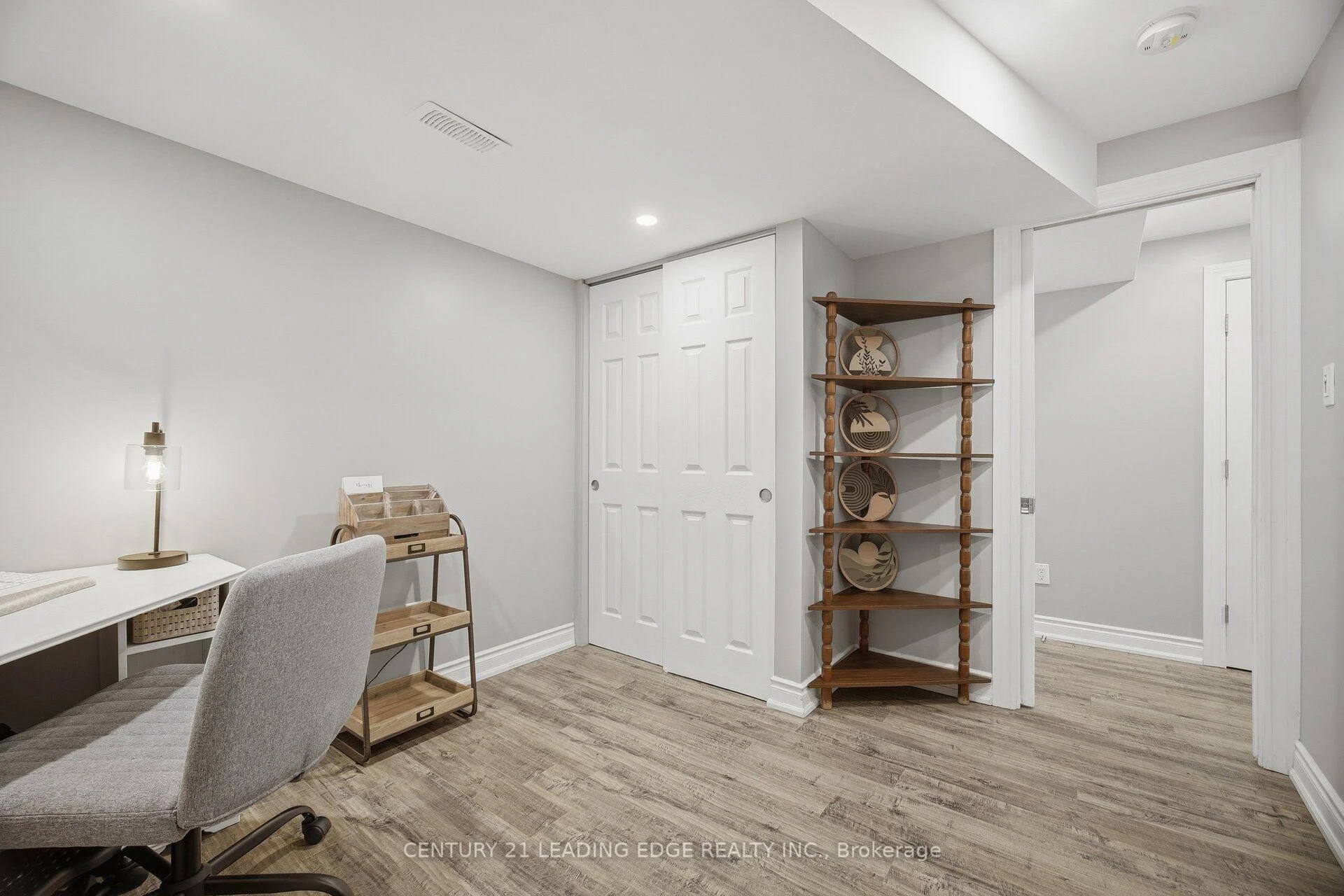 Photo 69 of 545 Gibson Crescent, Milton, Coates — HOMEH