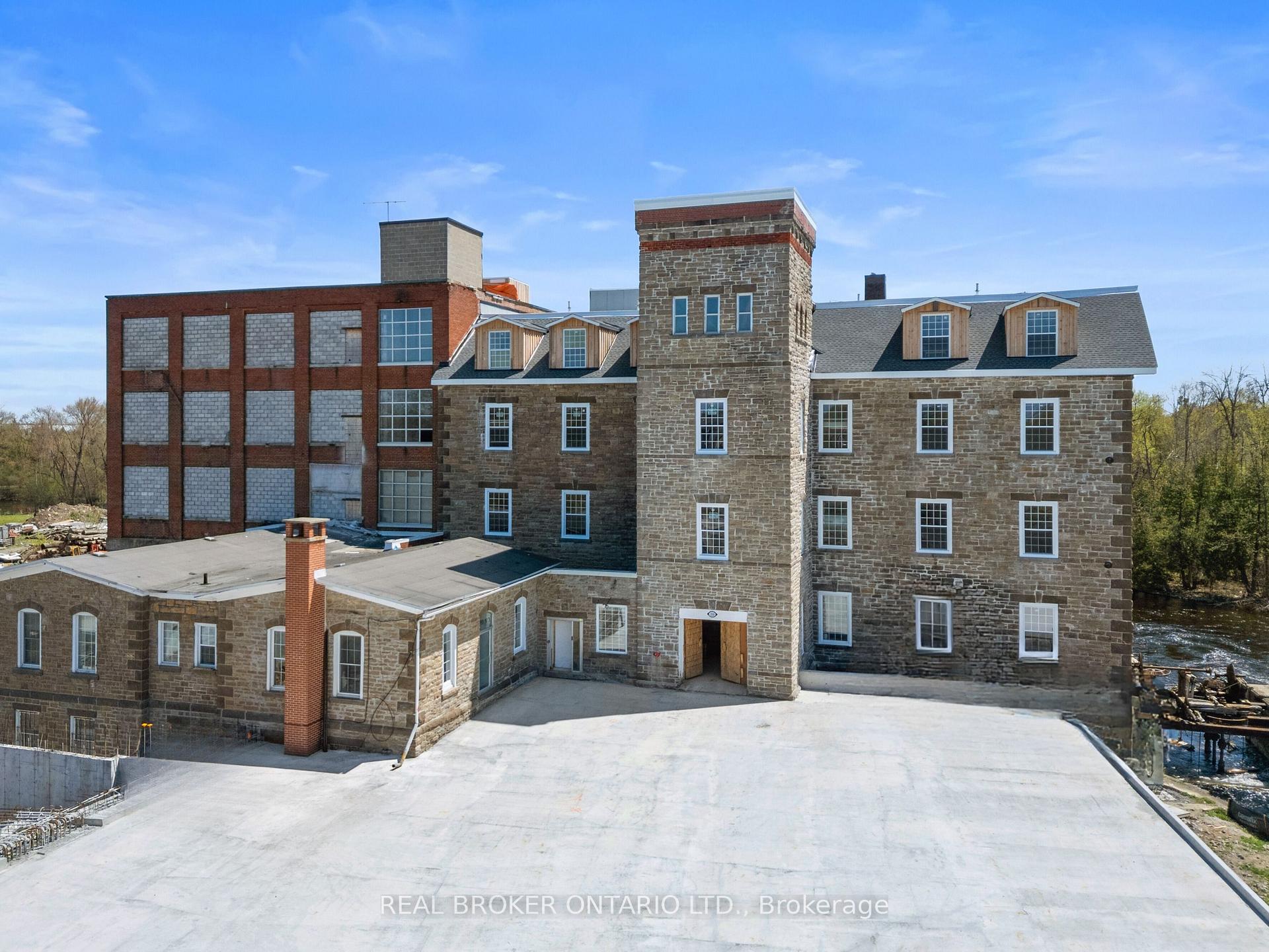 Photo of Unit 215, 150 Mill Street