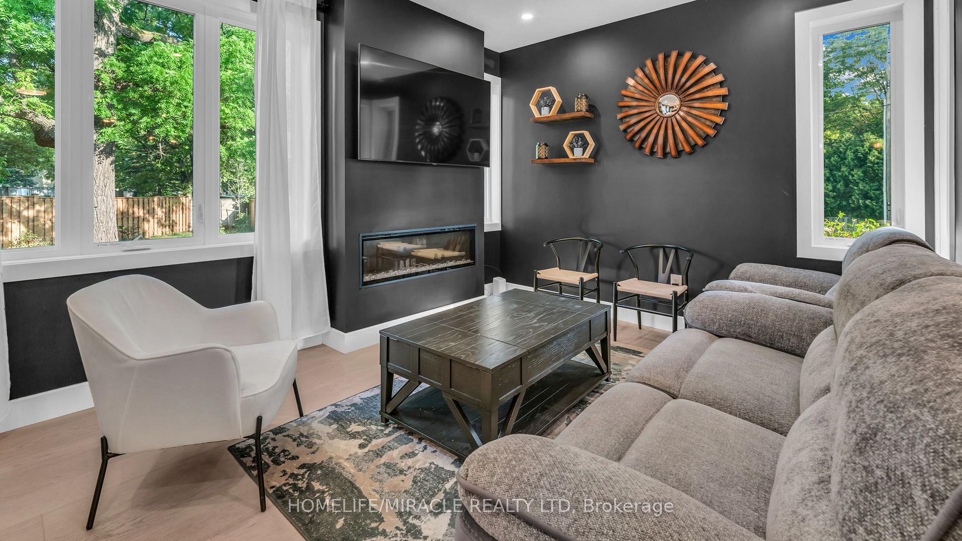 Photo 9 of Unit 2, 1195 Riverside Drive, London, North O — HOMEH