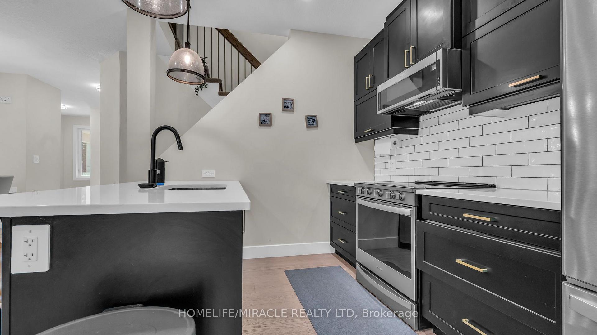 Photo 10 of Unit 2, 1195 Riverside Drive, London, North O — HOMEH