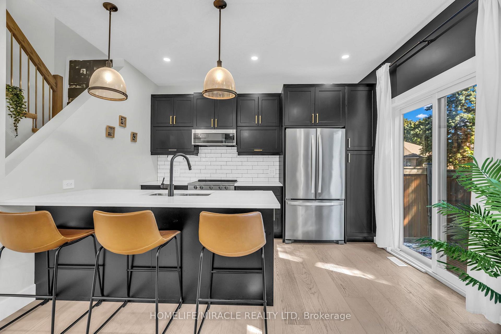 Photo 11 of Unit 2, 1195 Riverside Drive, London, North O — HOMEH