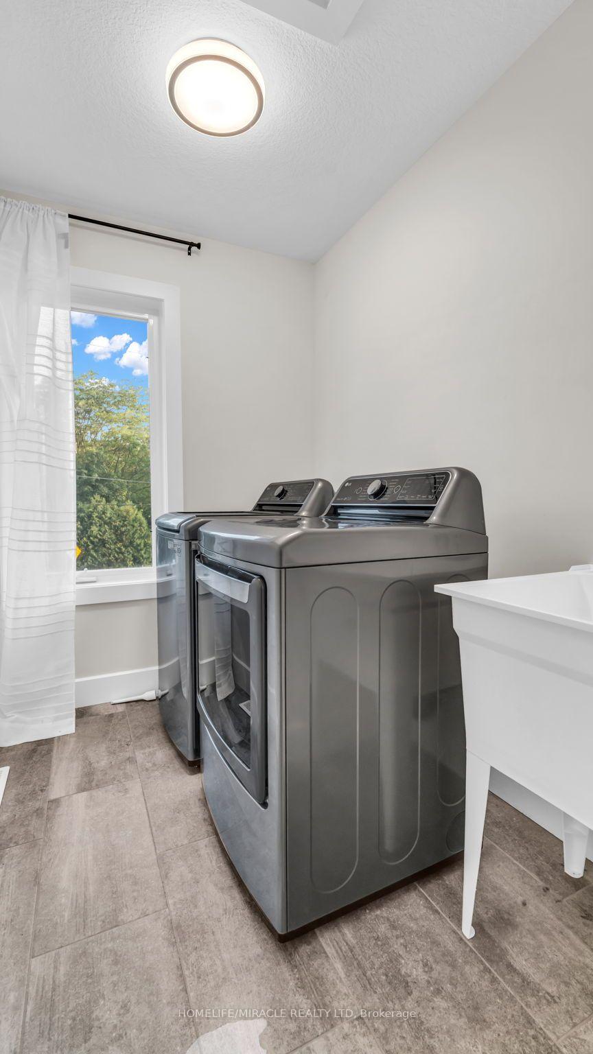 Photo 33 of Unit 2, 1195 Riverside Drive, London, North O — HOMEH
