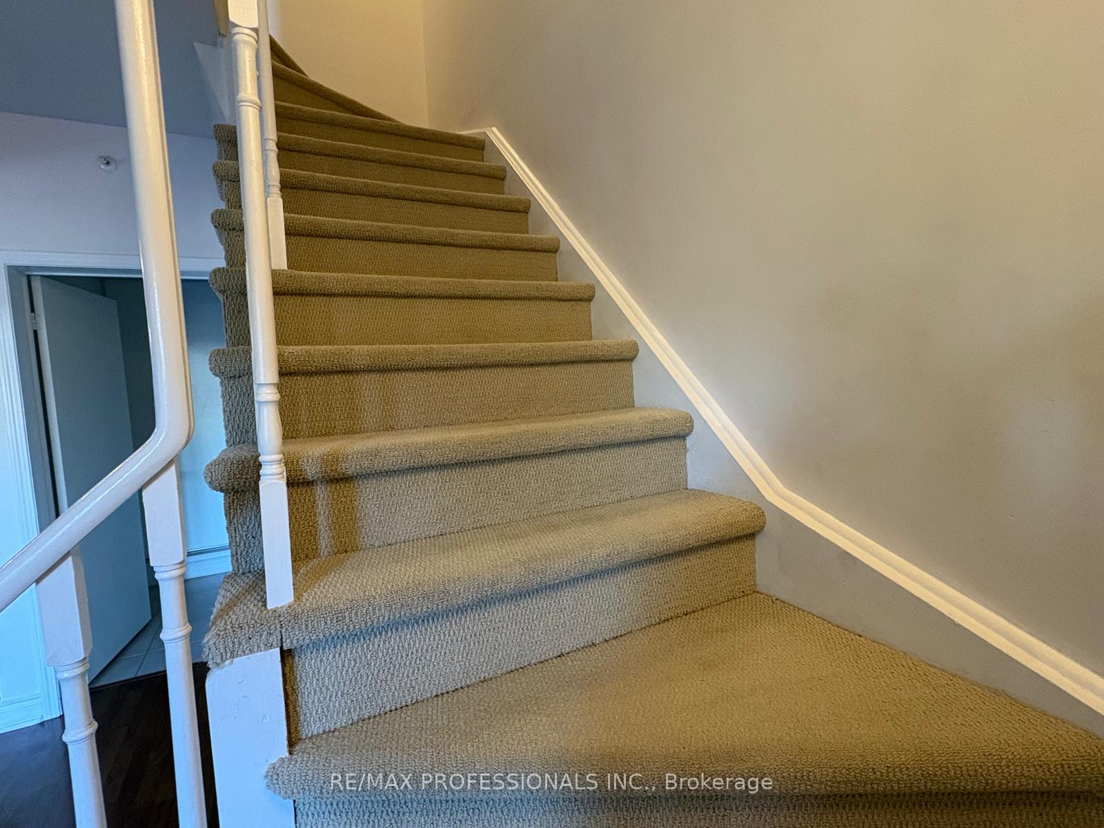 Photo 16 of Unit 104, 5 Richgrove Drive E, Etobicoke, Willowridge-Martingrove-Richview — HOMEH
