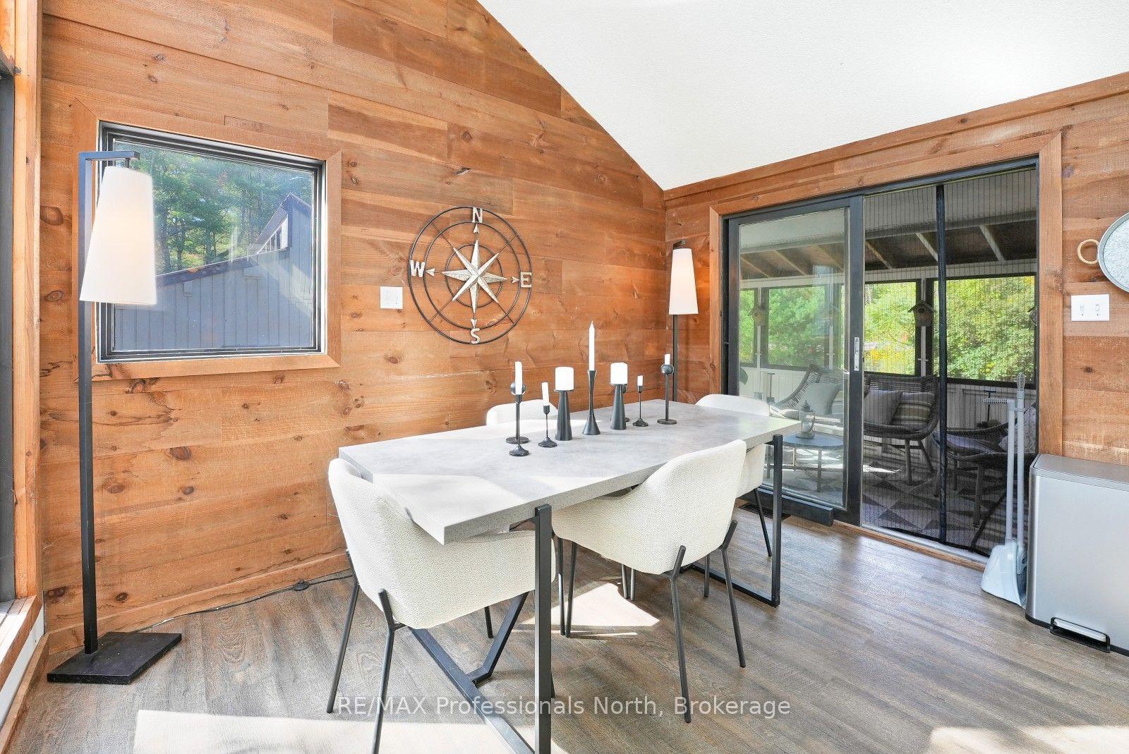Photo 18 of 1012 Shetland Road, Minden Hills, Lutterworth — HOMEH