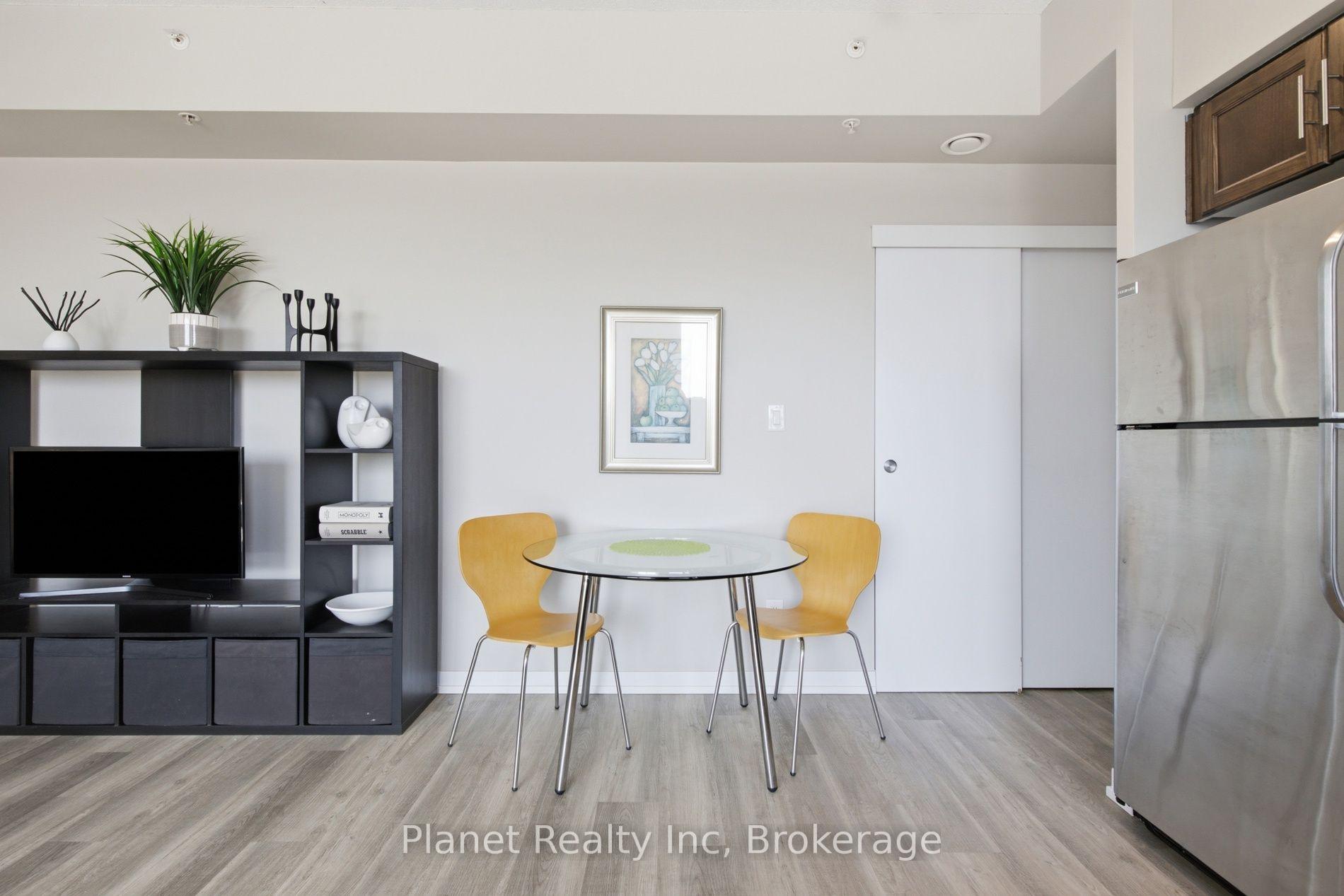 Photo 10 of Unit 406, 5 Gordon Street, Guelph, Downtown — HOMEH