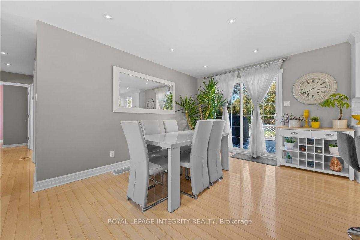 Photo 13 of 3073 Old Montreal Road, Ottawa, Cumberland Estates — HOMEH