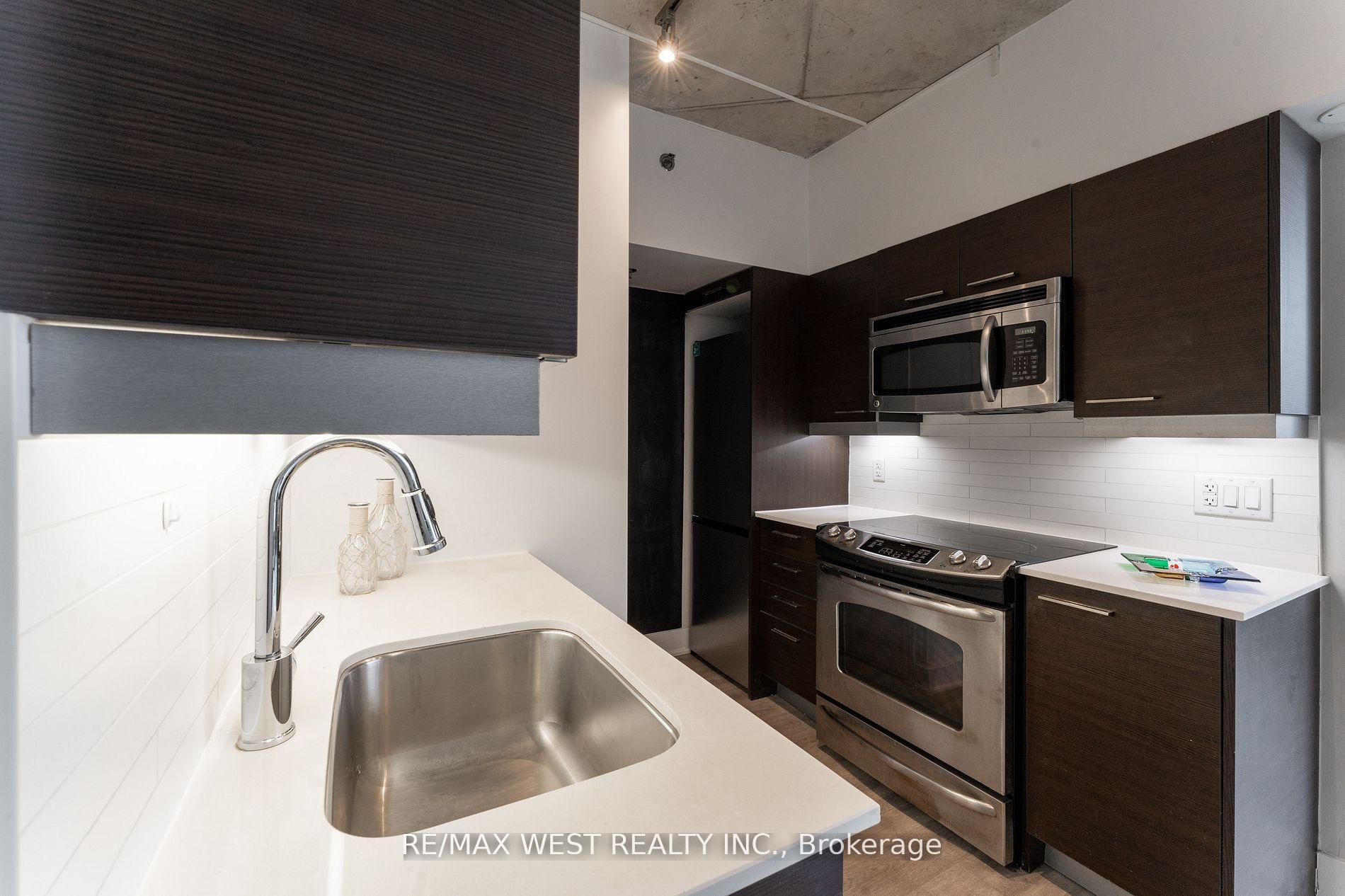 Photo 17 of Unit 303, 90 Trinity Street, Toronto, Moss Park — HOMEH