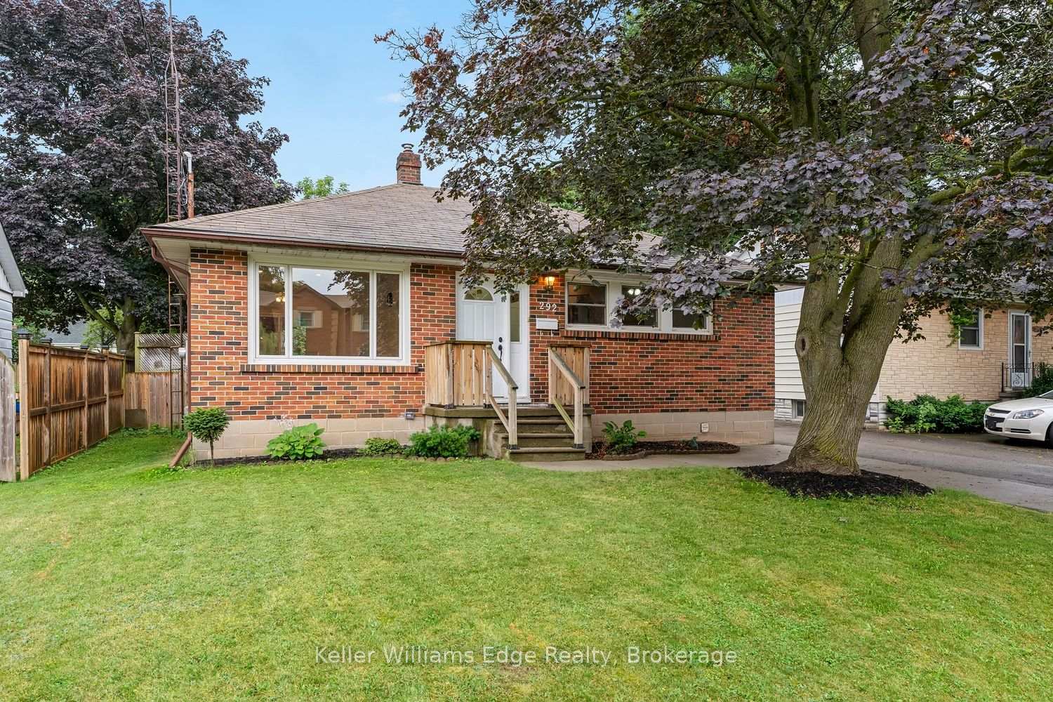Photo 1 of 292 Mill Street E, Halton Hills, Acton — HOMEH