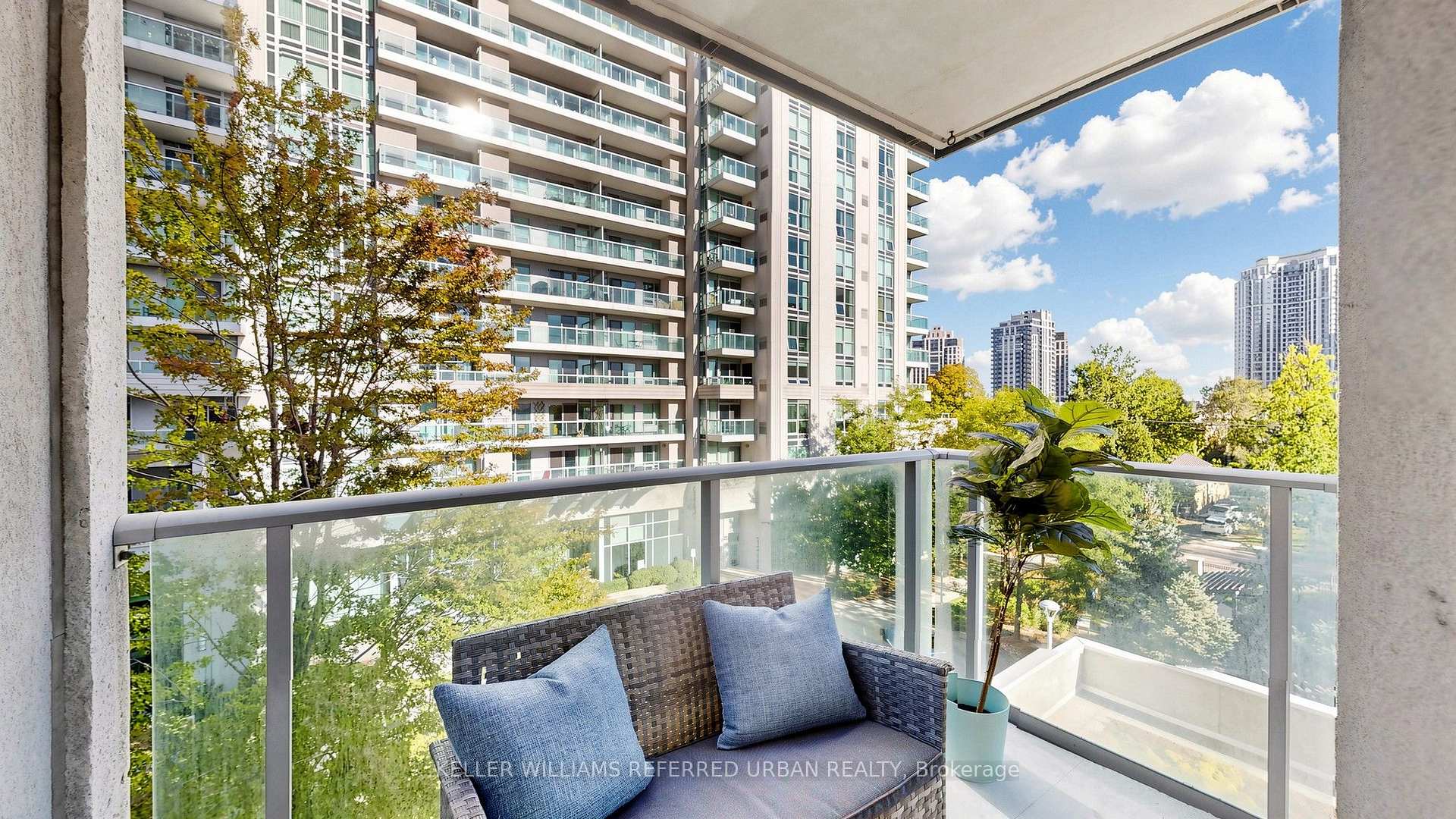 Photo 20 of Unit 511, 35 Bales Avenue, North York, Willowdale East — HOMEH