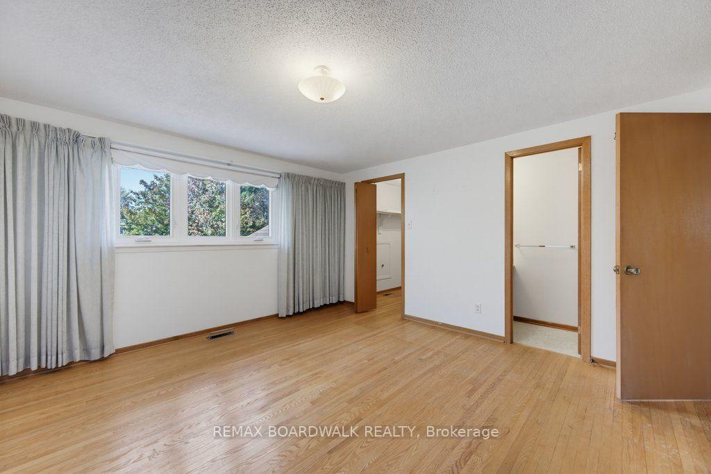 Photo 28 of 60 Northpark Drive, Ottawa, Blackburn Hamlet — HOMEH