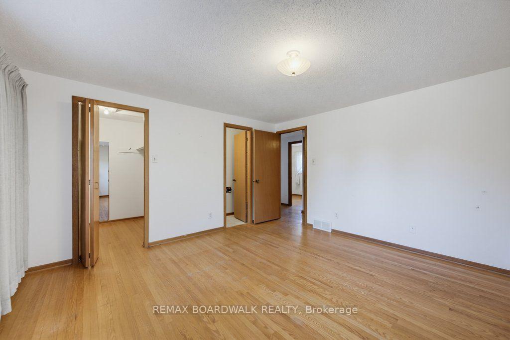 Photo 30 of 60 Northpark Drive, Ottawa, Blackburn Hamlet — HOMEH