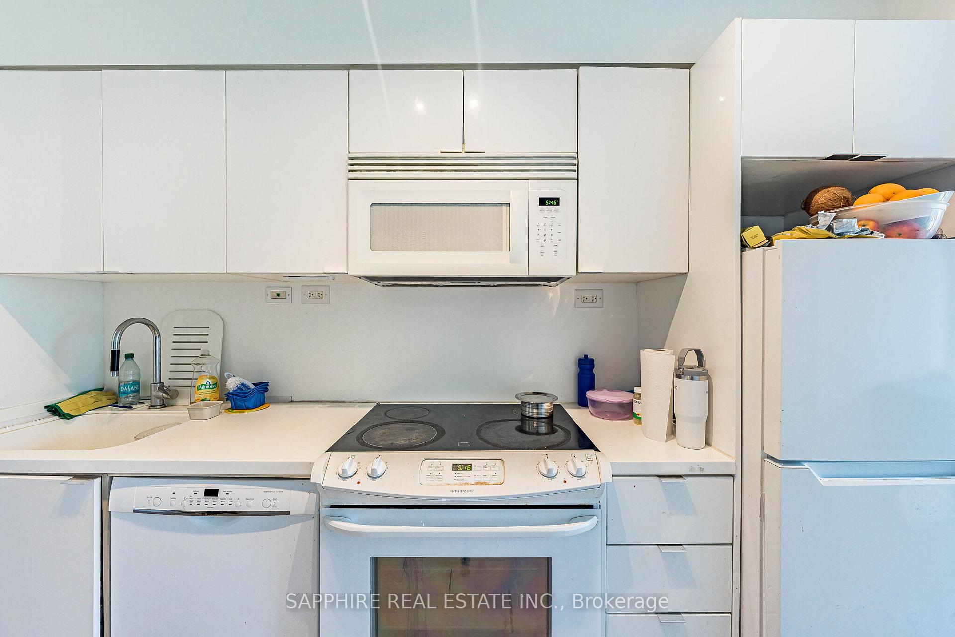 Photo 12 of Unit 541, 15 Iceboat Terrace, Toronto, Waterfront Communities — HOMEH